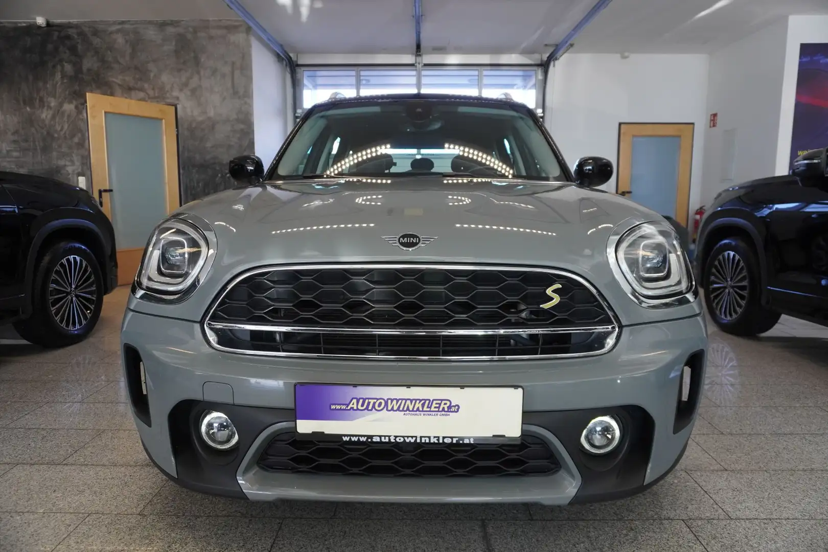 MINI Cooper SE Countryman COUNTRYMAN Cooper SE ALL4 Navi/LED/Virtual Grau - 2