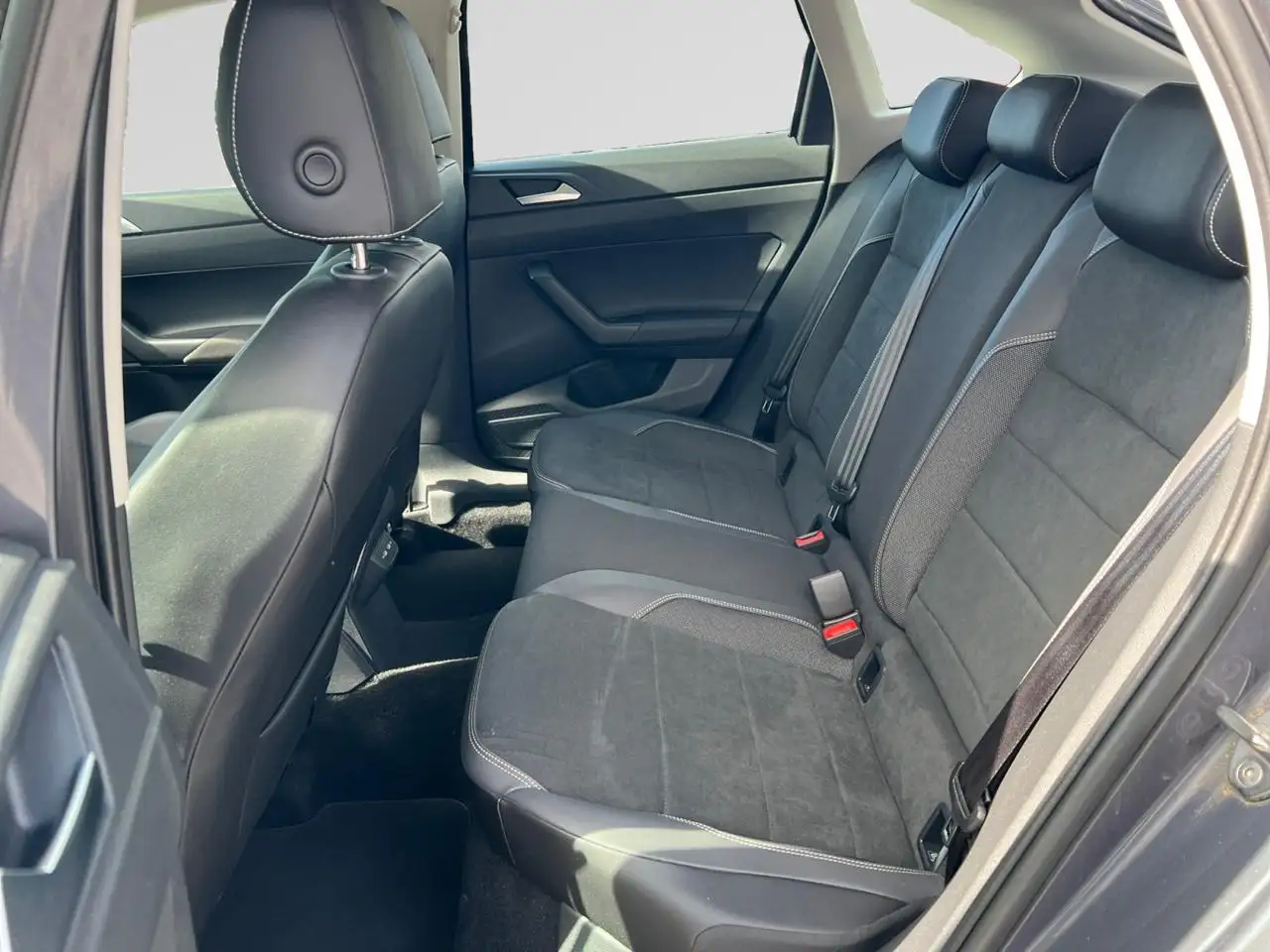Volkswagen Taigo 1.0 TSI Style Business OPF DSG, миниатюра 4