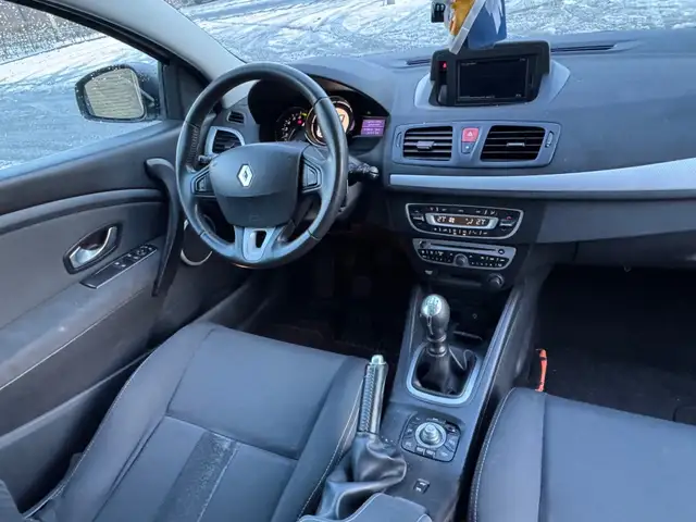 Renault Megane view 2