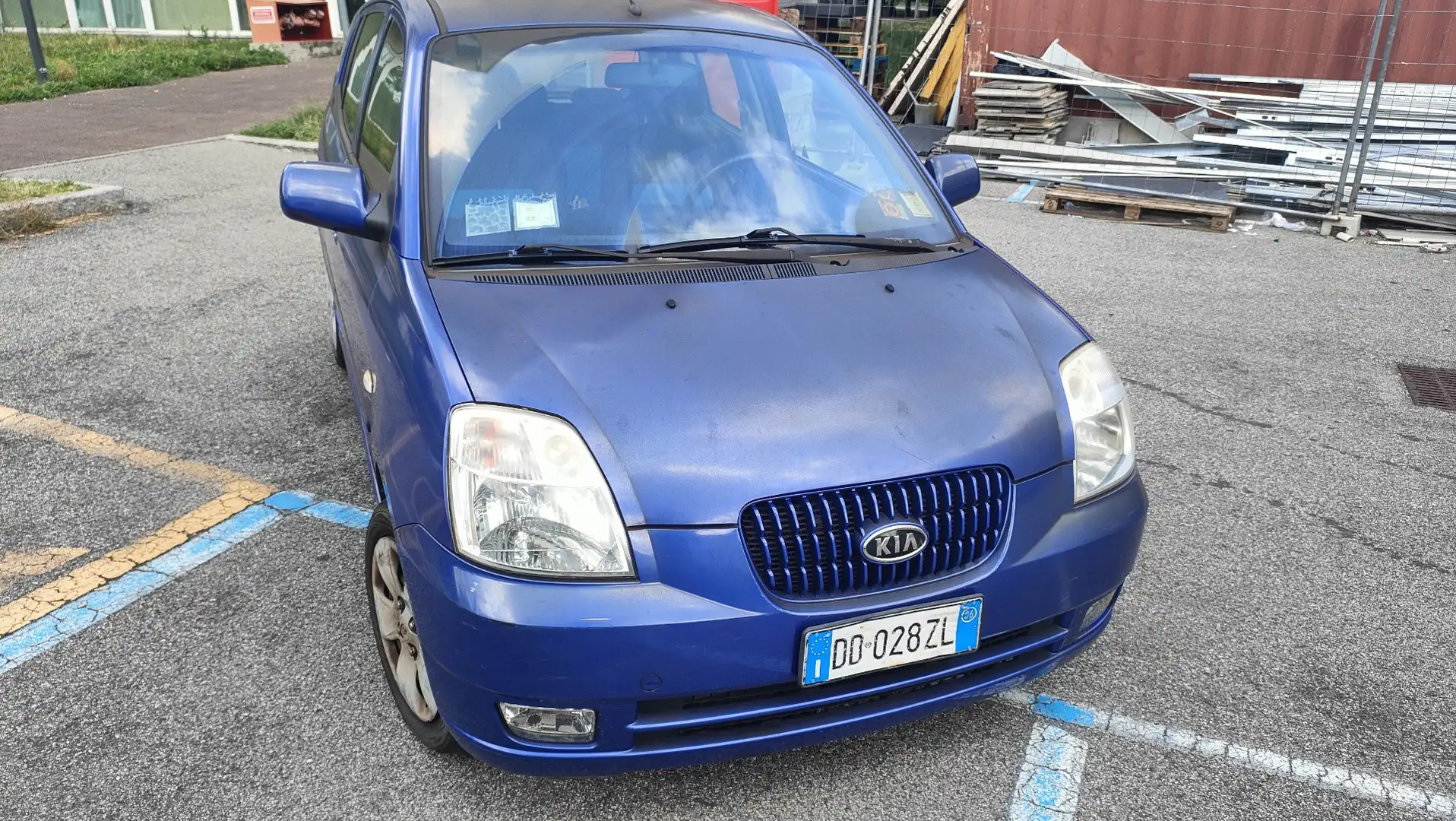 Kia Picanto 1.1 EX Sport - 1