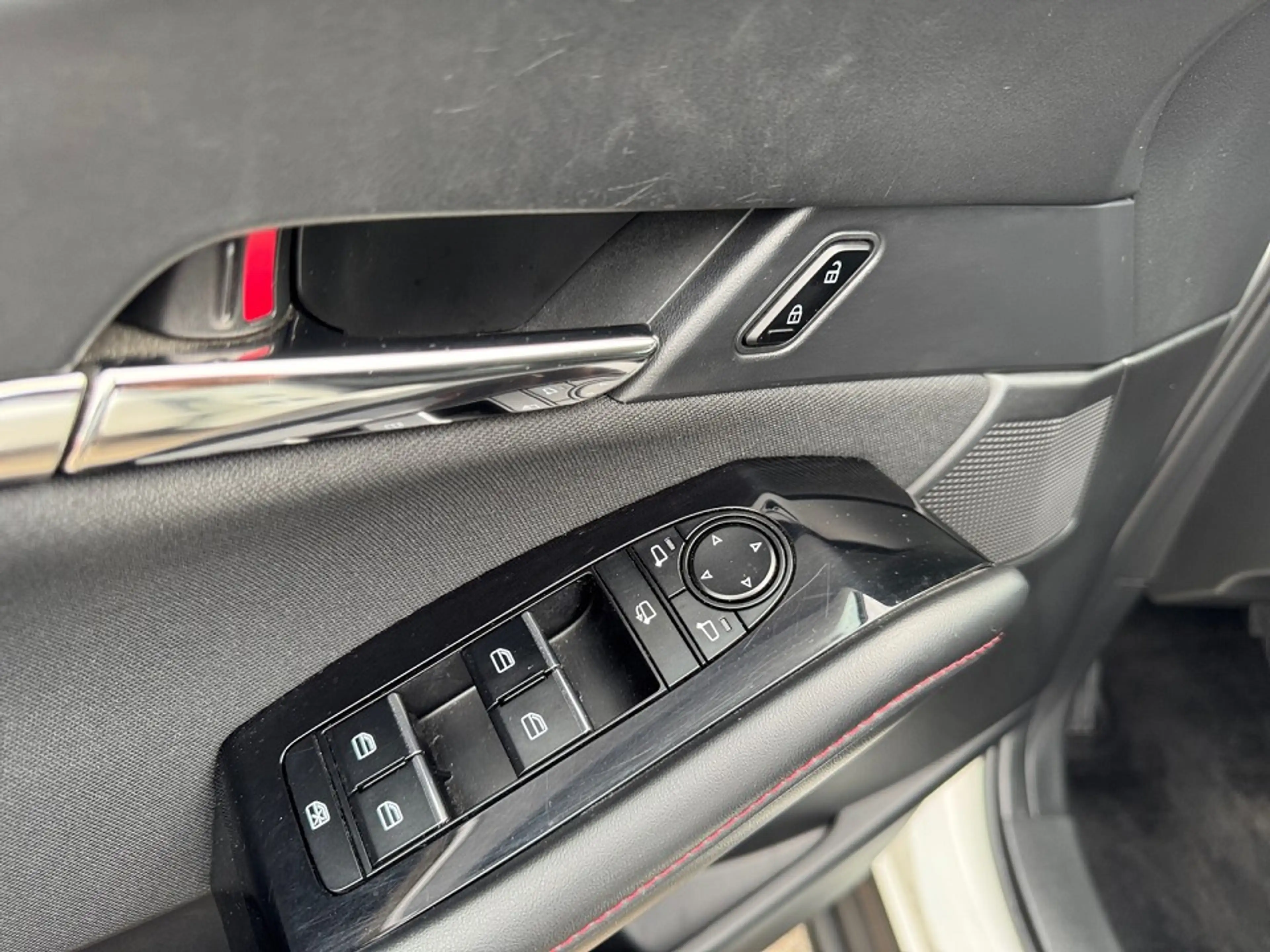 Mazda CX-30 SKYACTIV-X 2.0 M HYBRID 6AG AL-HOMURA — photo 11