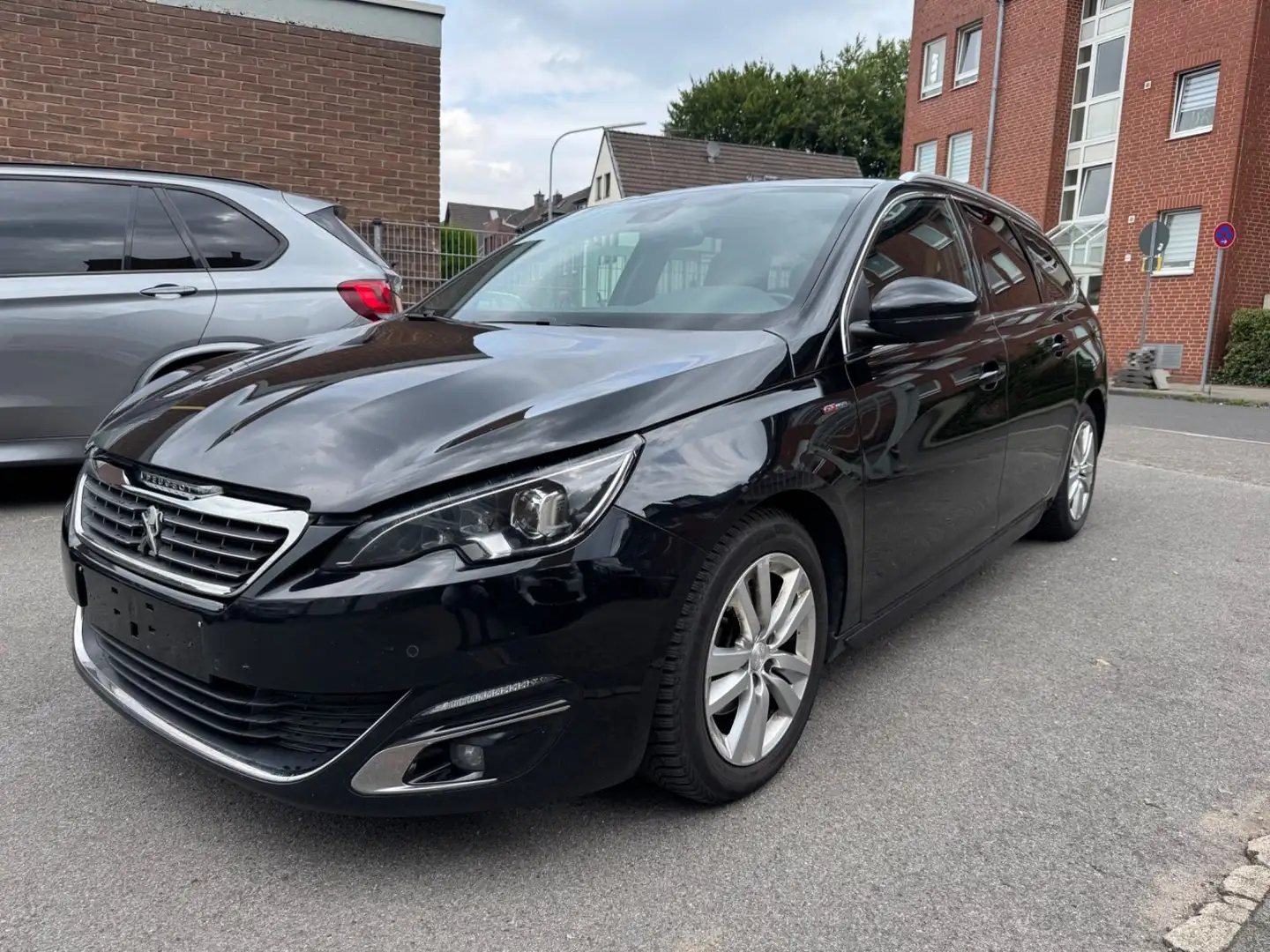 Peugeot 308 GT-Line-Navi-LED-Panorama-Kamera Schwarz - 1