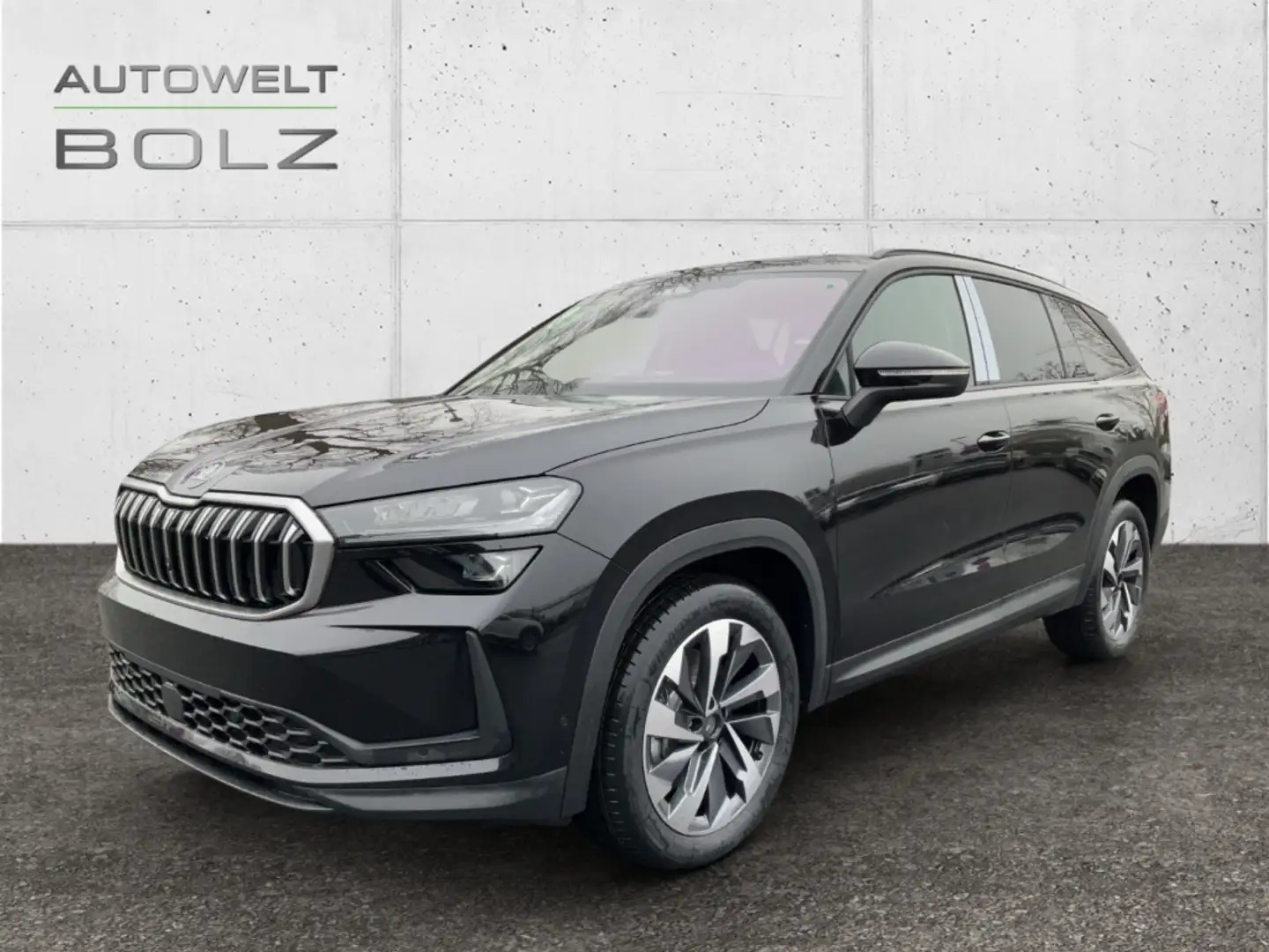 Skoda Kodiaq Selection 1.5 TSI HUD Navi digiCock Panodach 360 K Schwarz - 1