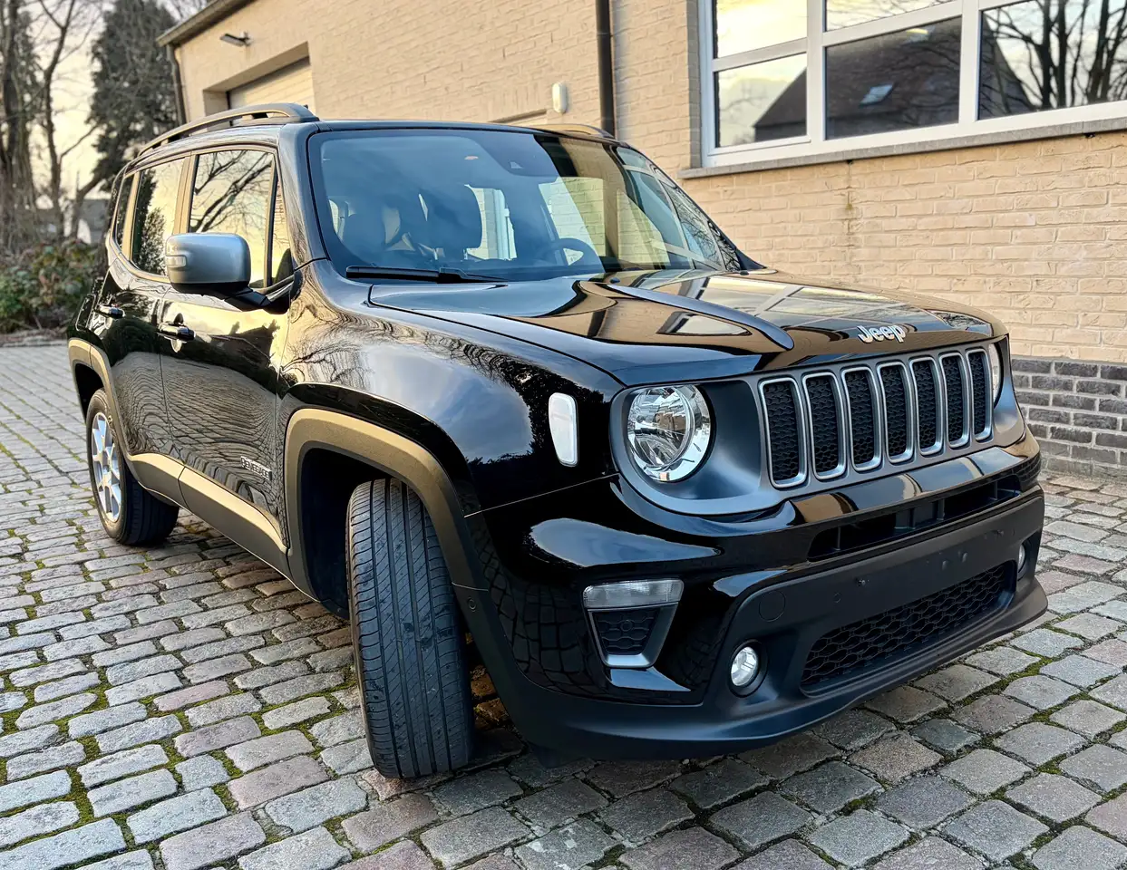 Jeep Renegade PHEV 1.3 T4 AWD Limited Torc ### 21000 km ### 3