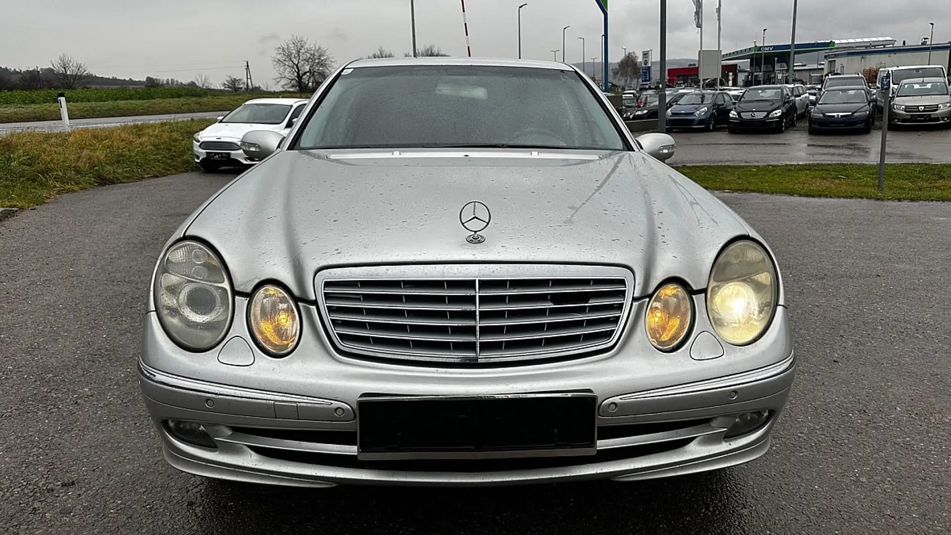 Mercedes-Benz E 320 Classic CDI Aut. Silber - 1
