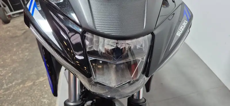 Suzuki GSX-S 125 - foto 3