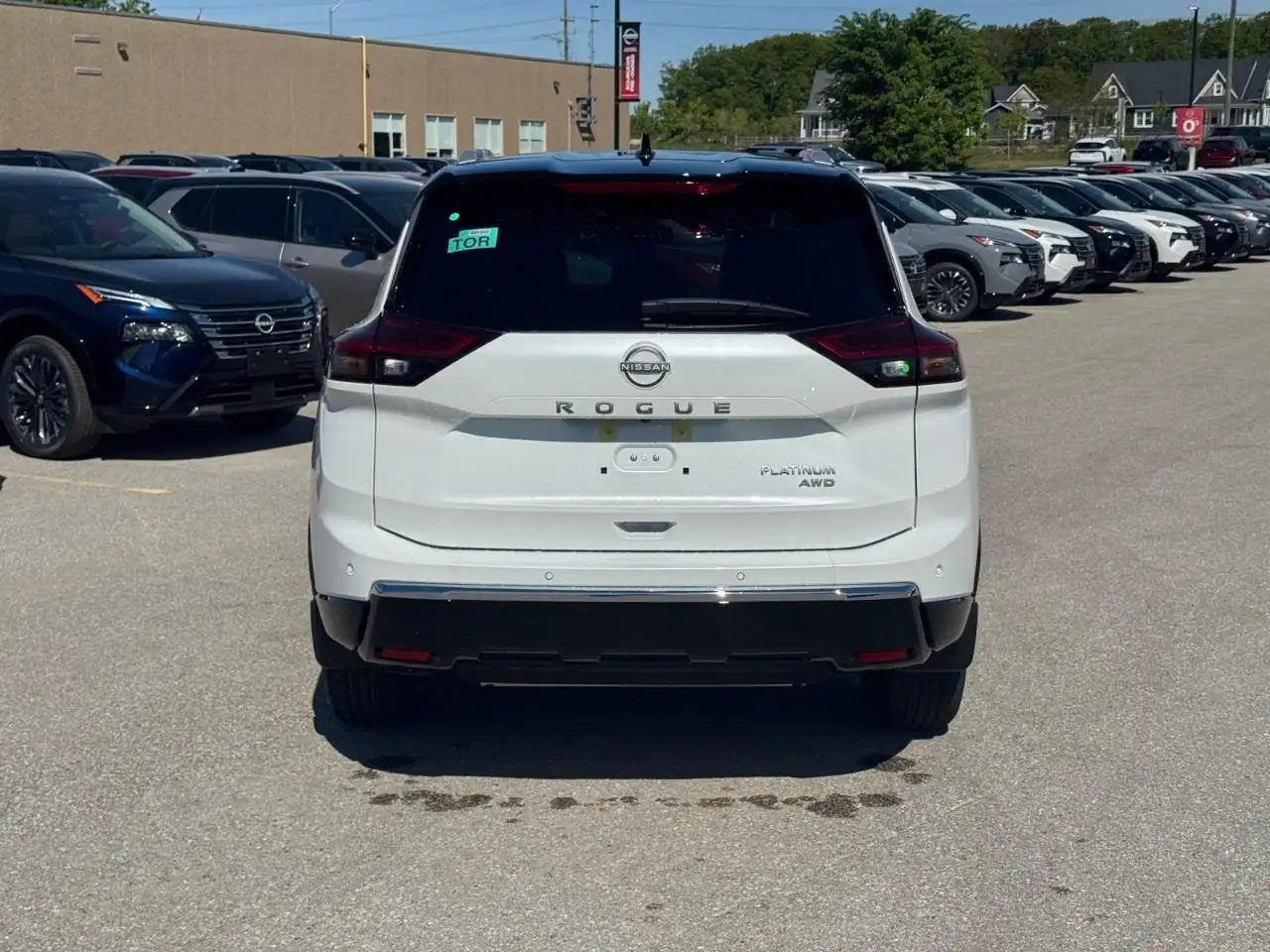 Nissan Rogue снимка Nissan Rogue