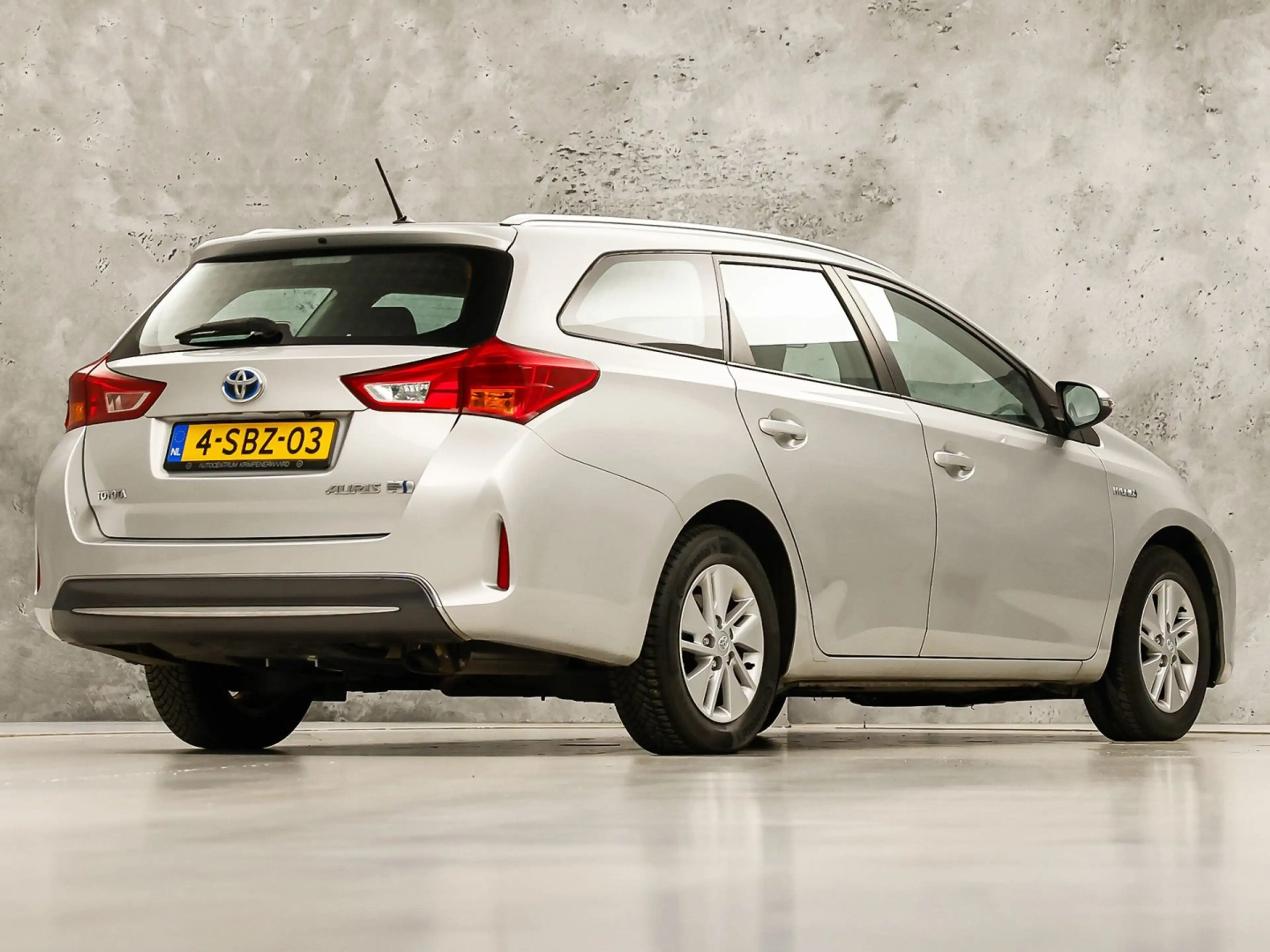 Toyota Auris Touring Sports 1.8 Hybrid Sport Automaat (NAVIGATI — photo 5