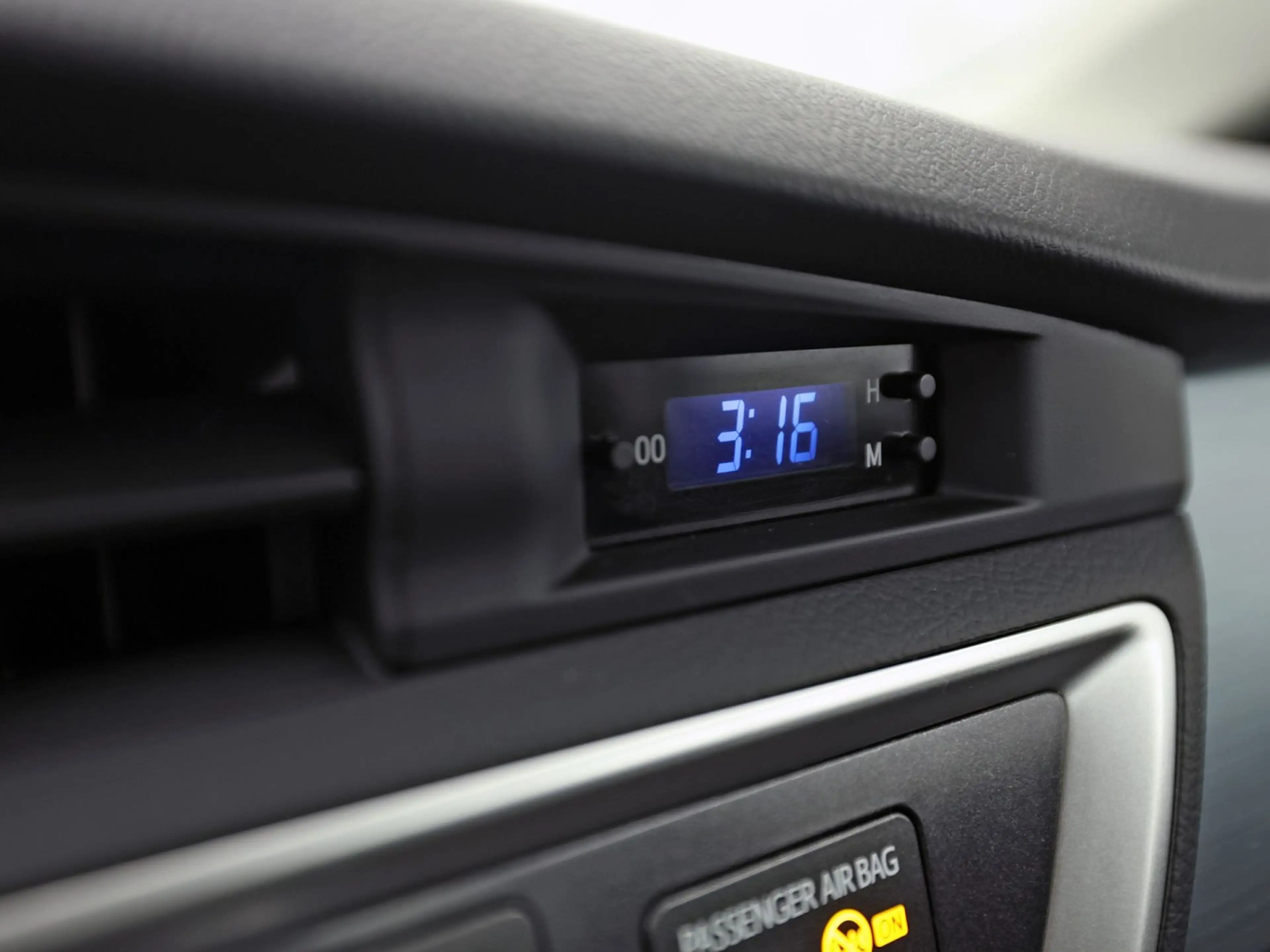Toyota Auris Touring Sports 1.8 Hybrid Sport Automaat (NAVIGATI — photo 25