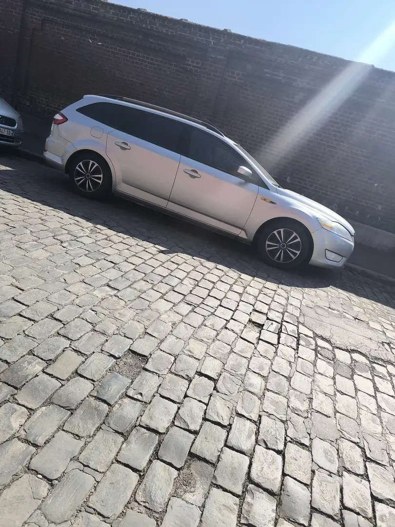 Ford Mondeo - 1