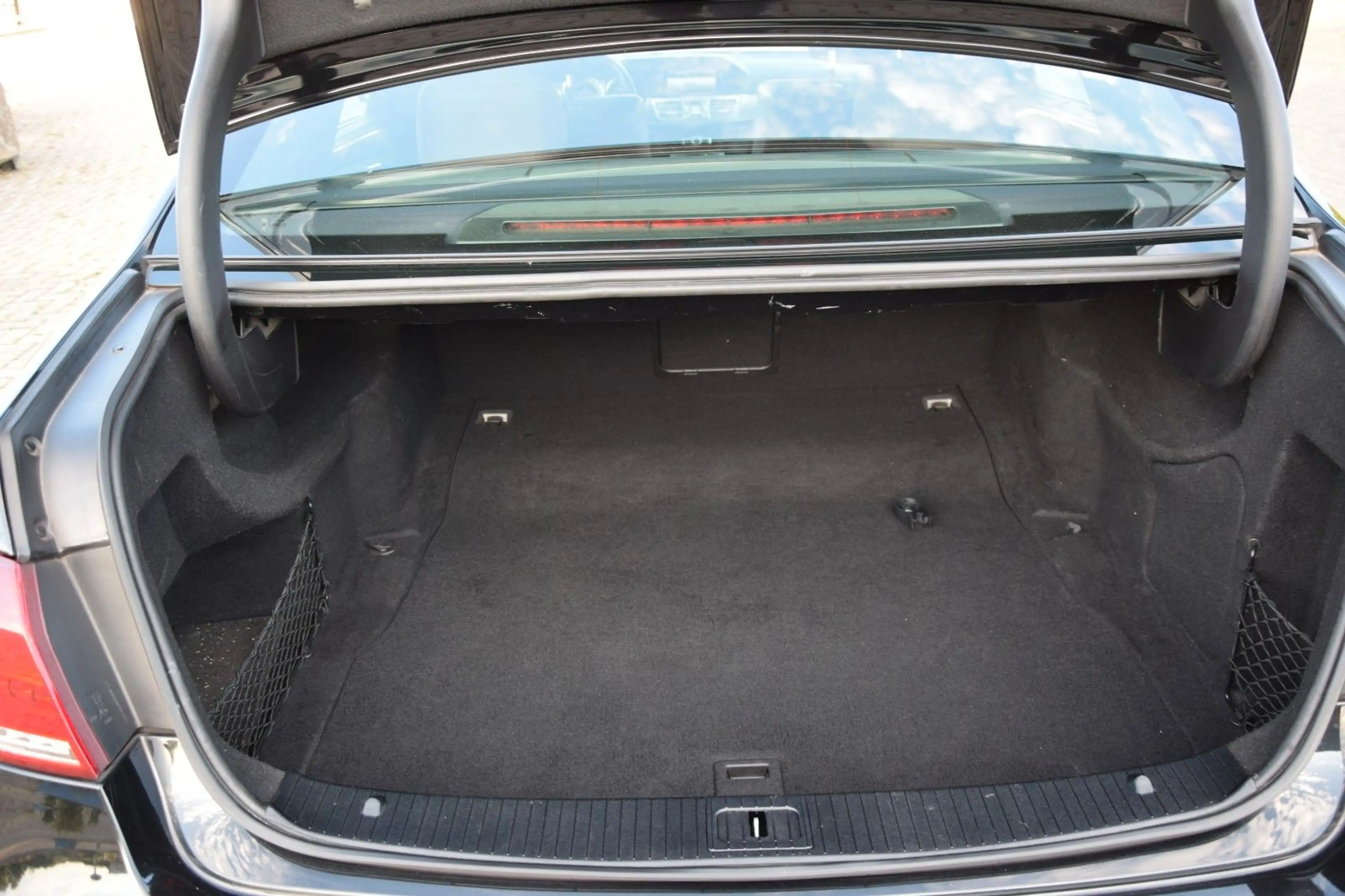 Mercedes-Benz E 350 BlueTEC 4-Matic*Navi*SSD*Standheizung*TV* — photo 11