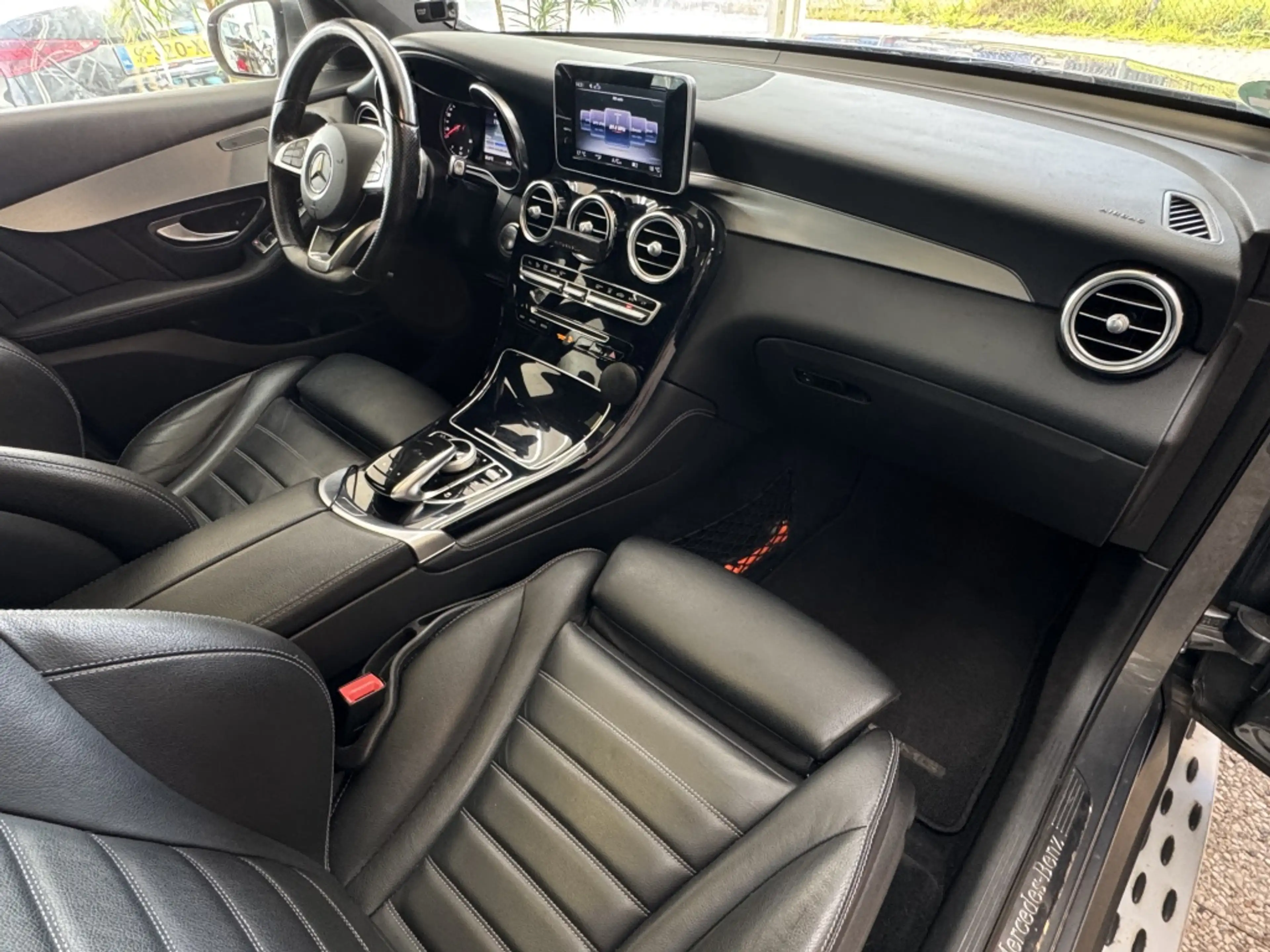 Mercedes-Benz GLC 220 Coupé d 4M. Prem. Plus — photo 5