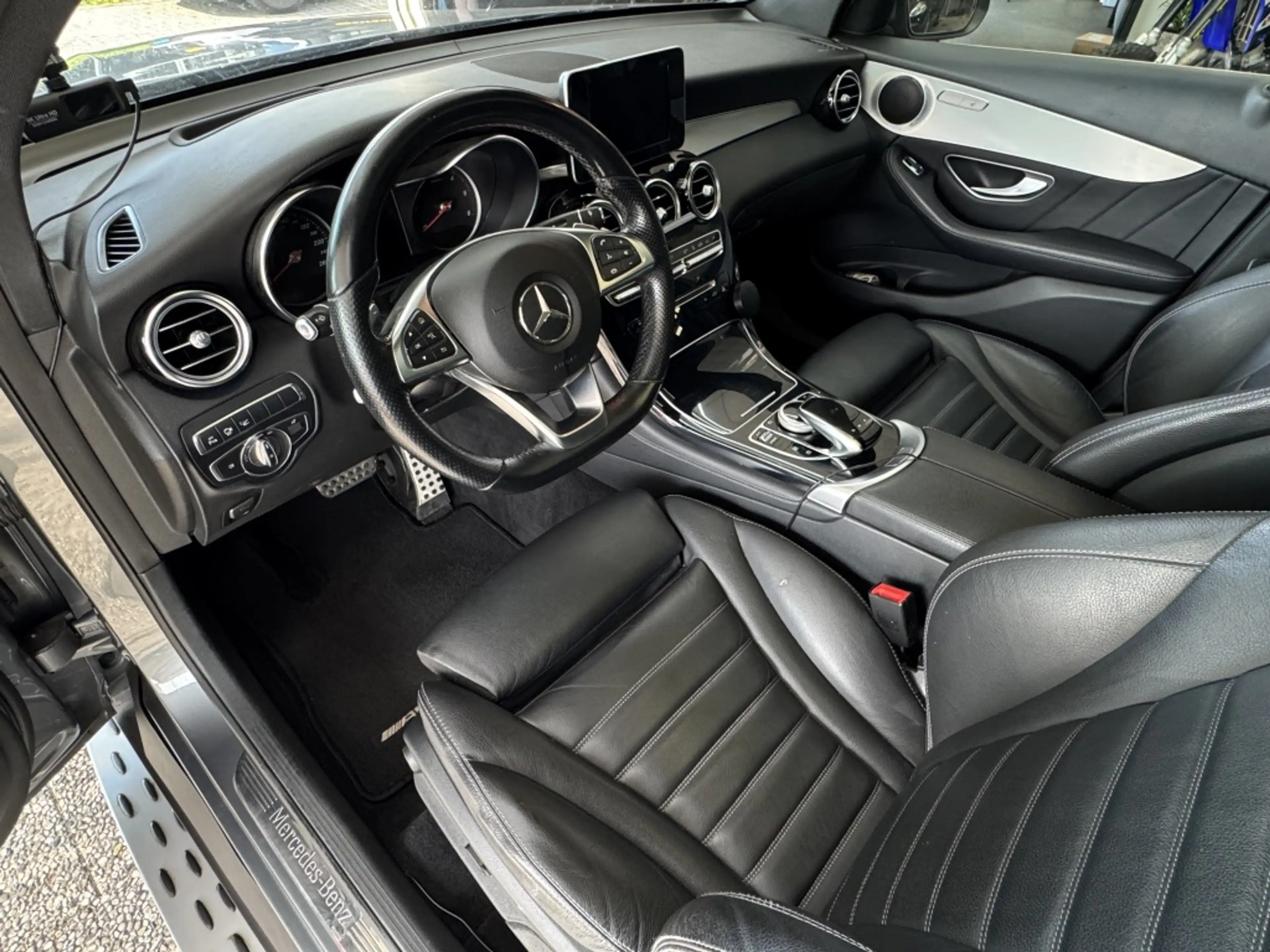 Mercedes-Benz GLC 220 Coupé d 4M. Prem. Plus — photo 4
