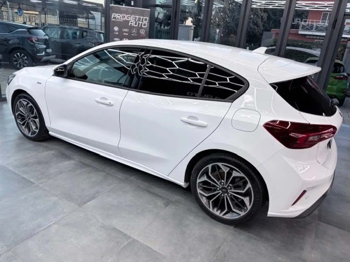 Ford Focus Focus 1.0 ecoboost h ST-Line 155cv powershift - 2