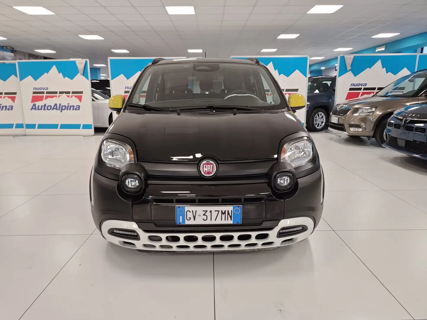 Fiat Panda Pandina 1.0 firefly hybrid s&s 70cv Schwarz - 2