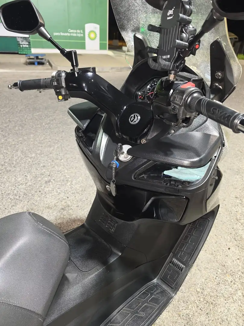 SYM MaxSym 600i 2015 Negro - 1