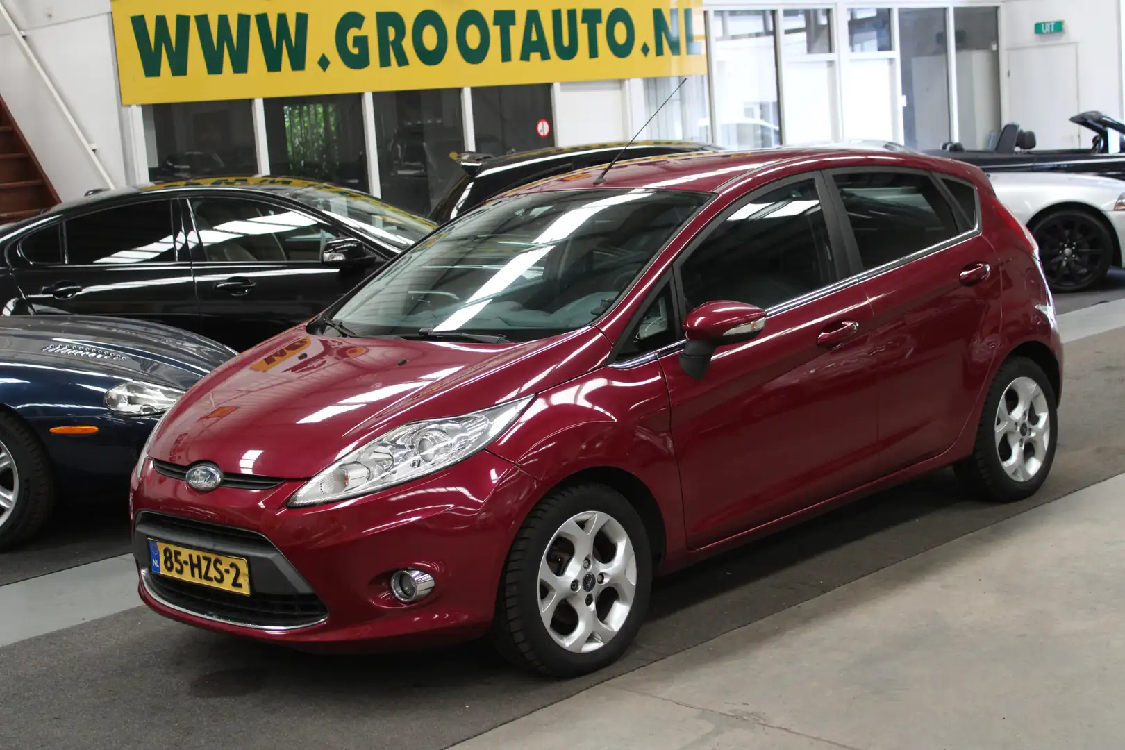 Ford Fiesta 1.25 Titanium 1e Eigenaar, Airco, Cruise control Mauve - 1