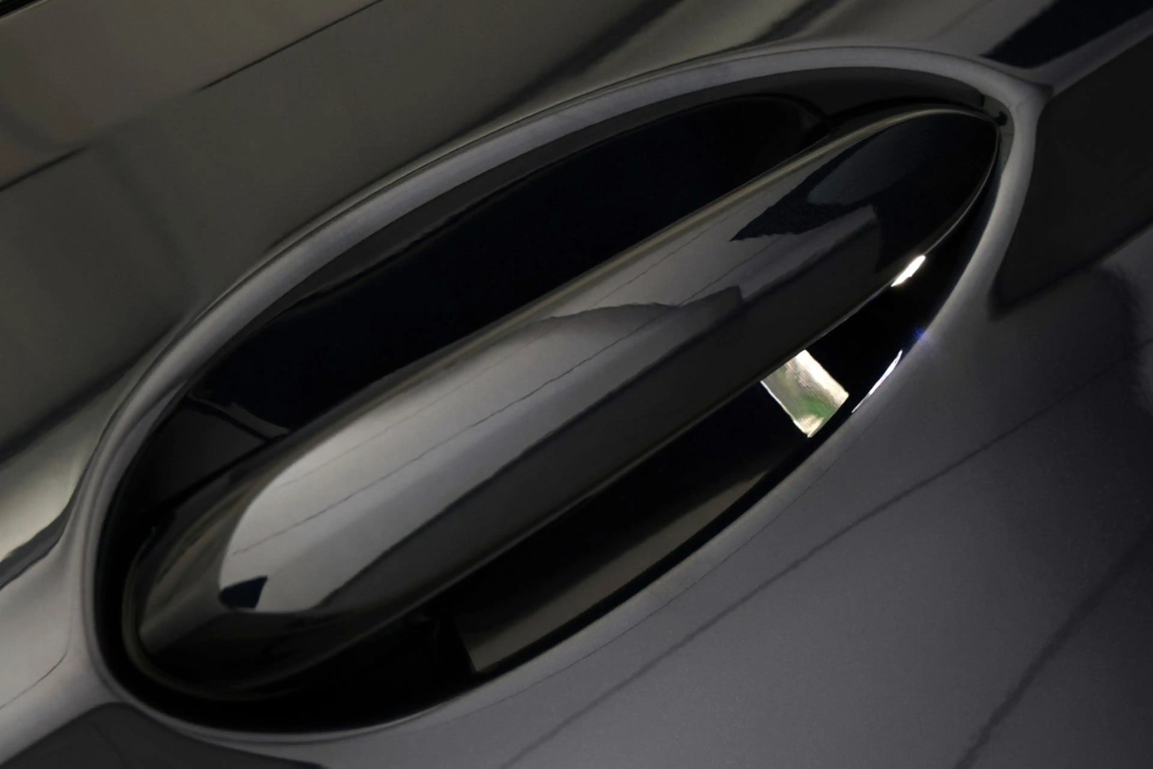 BMW 530 d xDrive Touring M Sport PANO HUD RFK AHK 19" — photo 8