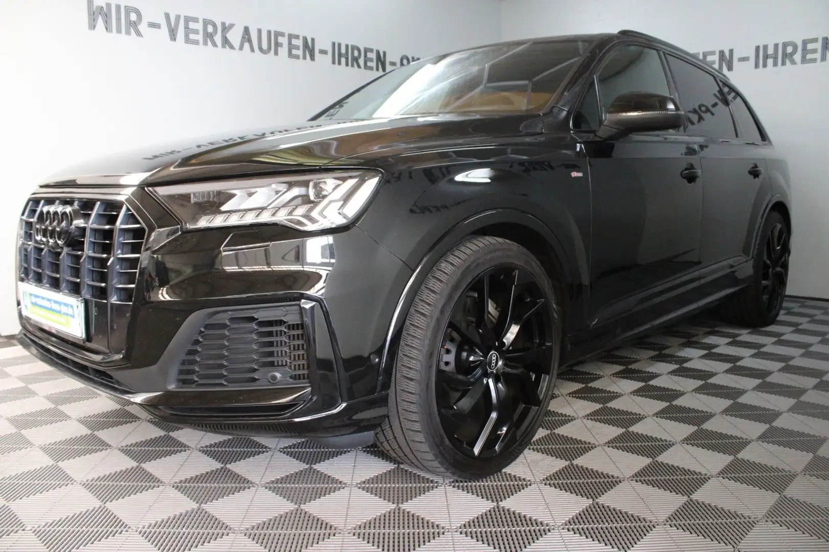 Audi Q7 55 TFSI quattro S line AHK 22Zoll Luft°HeadUP Noir - 1