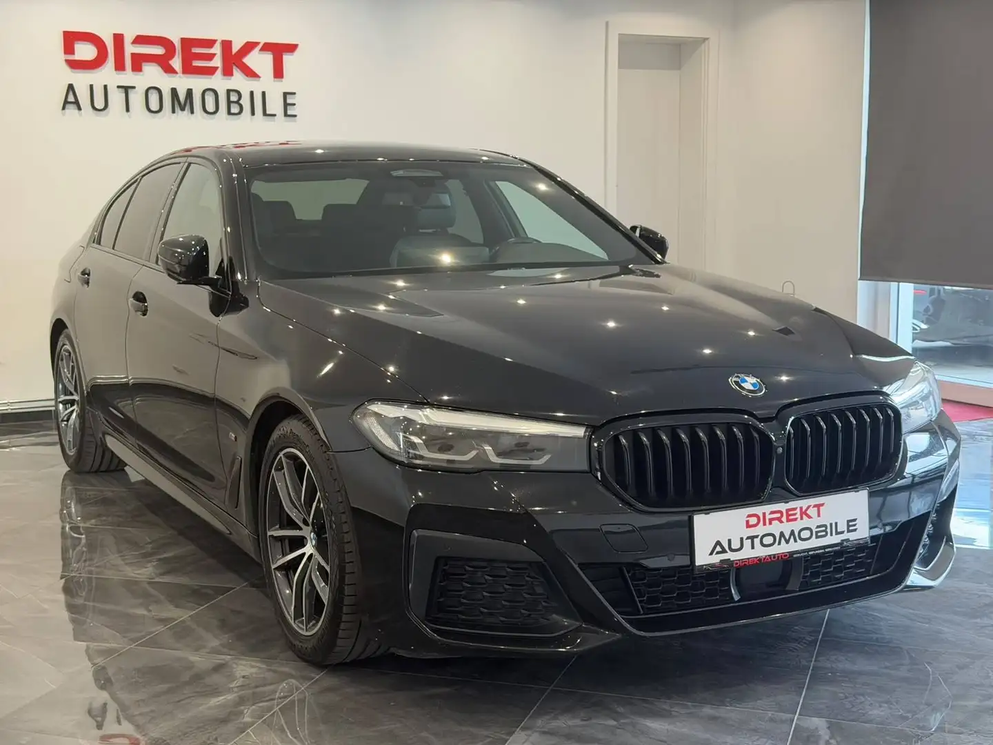 BMW 520 520 d M Sport Schwarz - 2