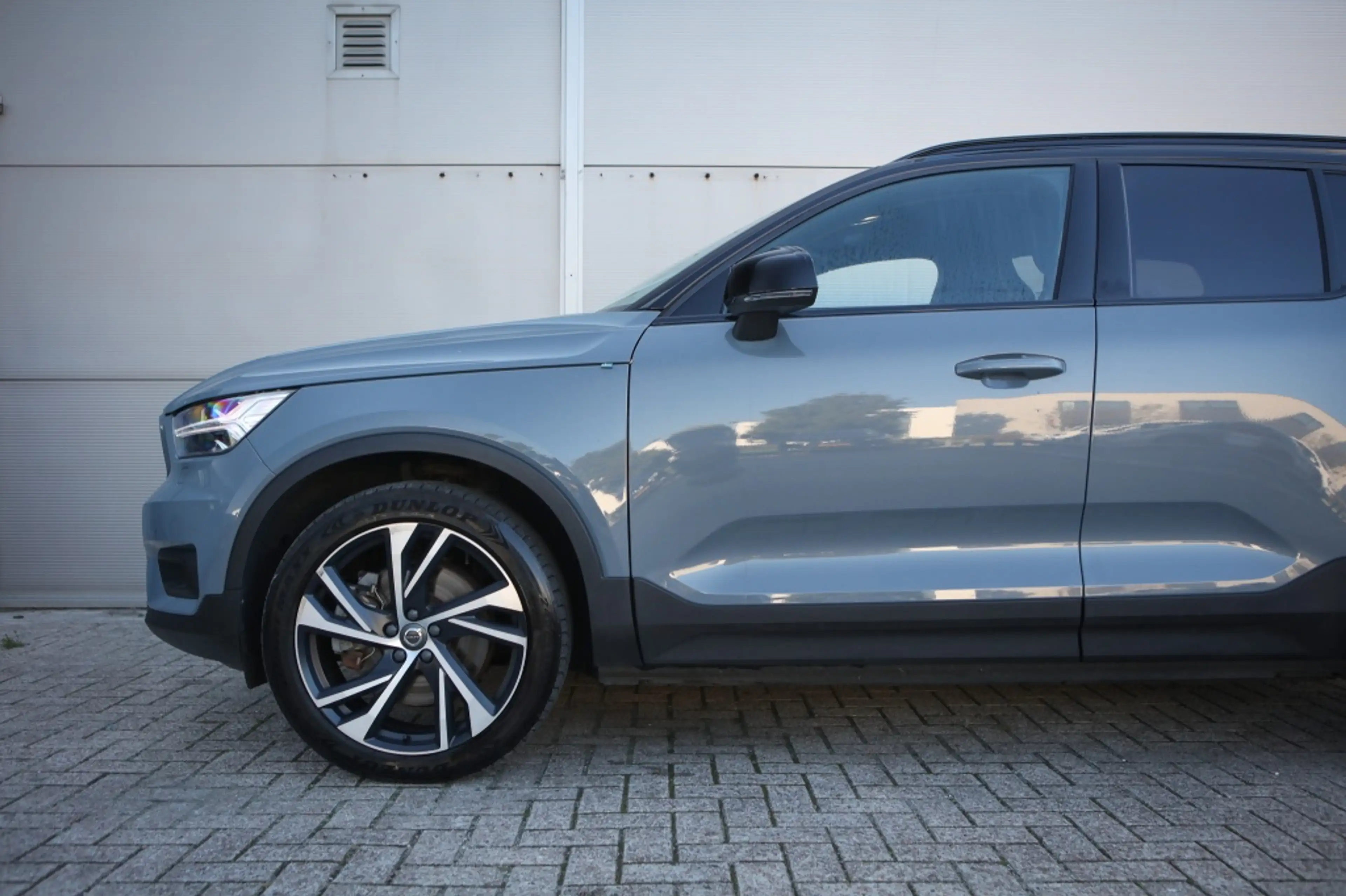 Volvo XC40 Recharge P8 AWD | 408 PK | Harman Kardon | Camera — photo 6
