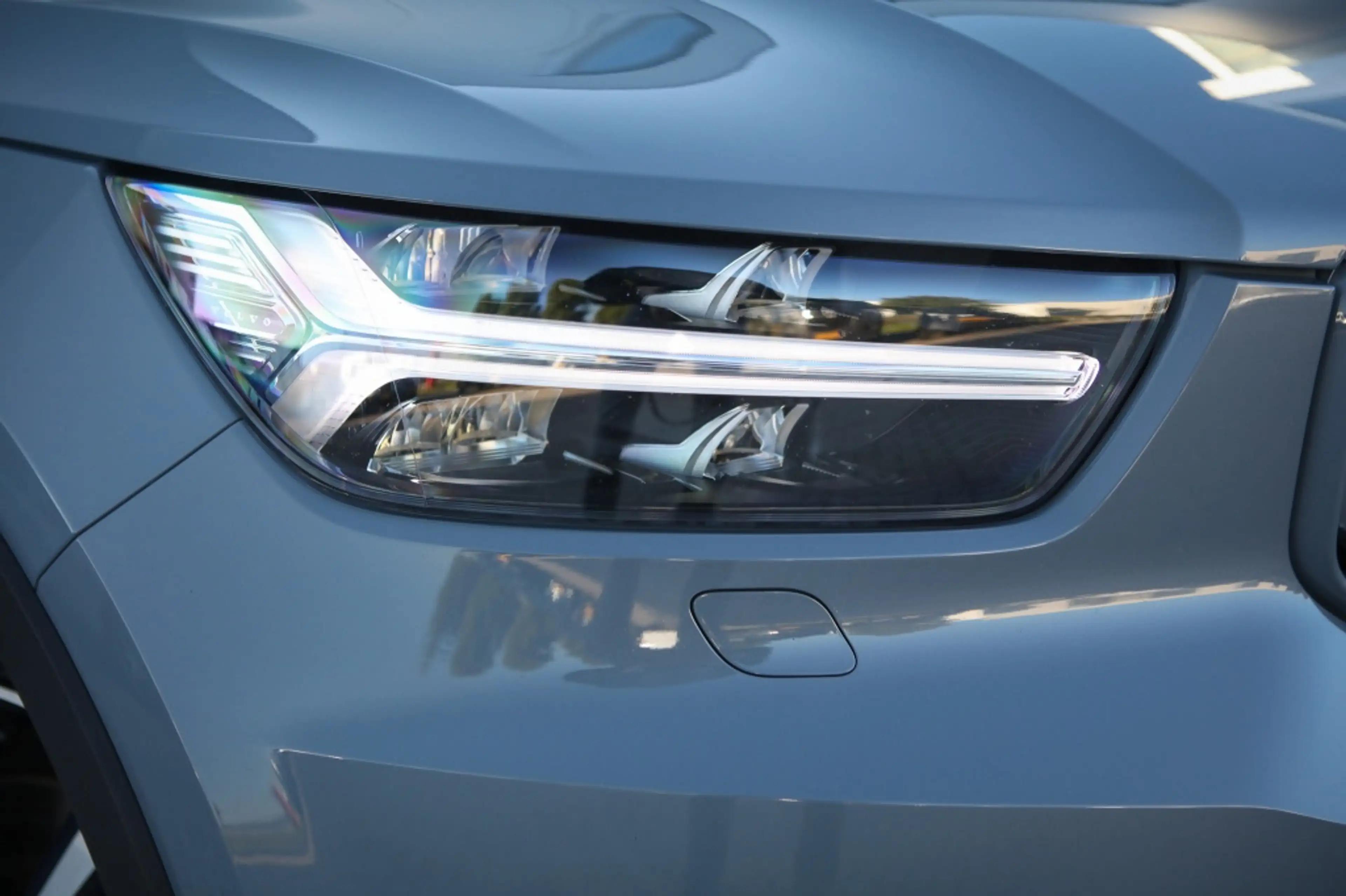 Volvo XC40 Recharge P8 AWD | 408 PK | Harman Kardon | Camera — photo 26