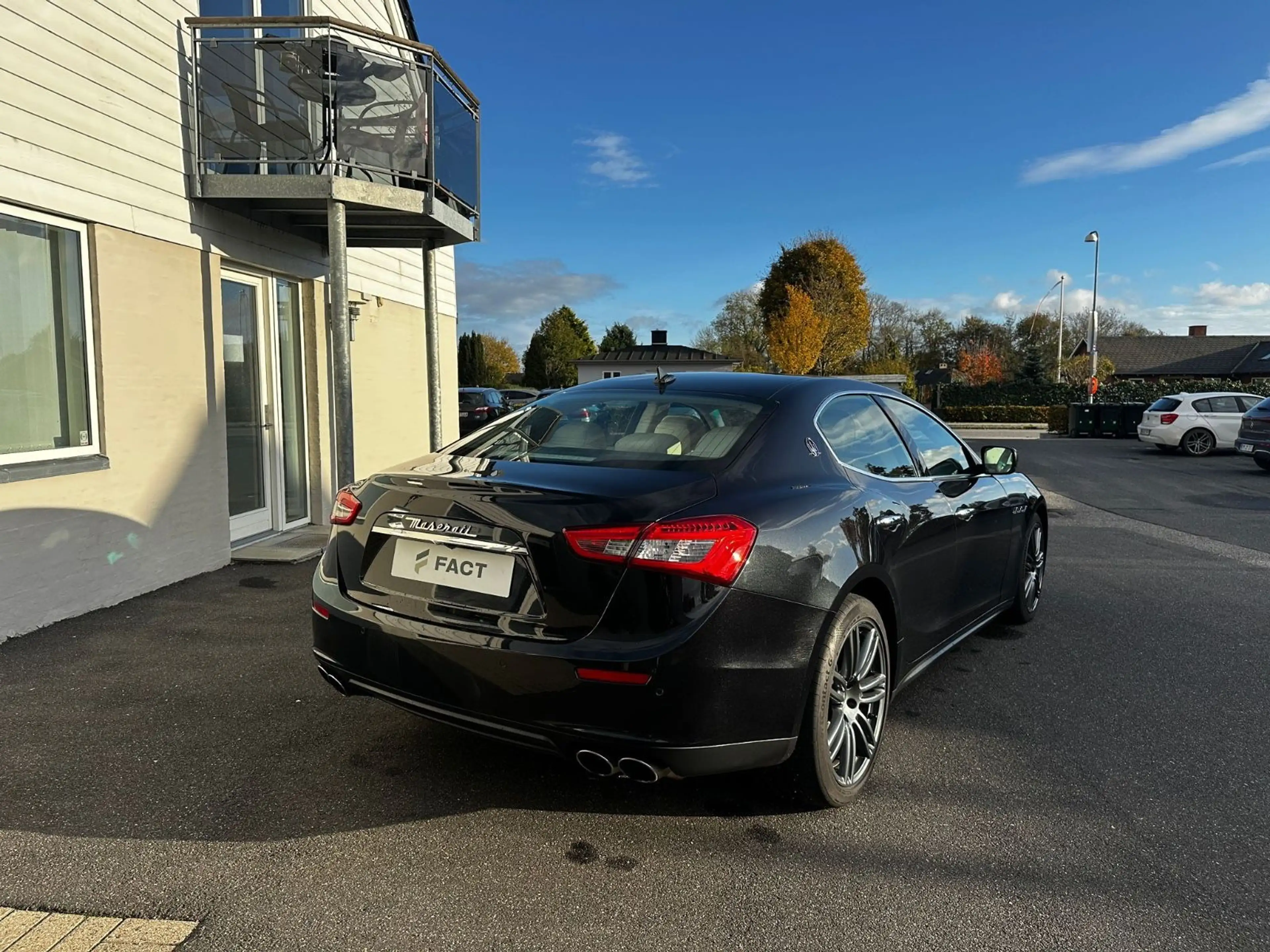 Maserati Ghibli S — photo 6