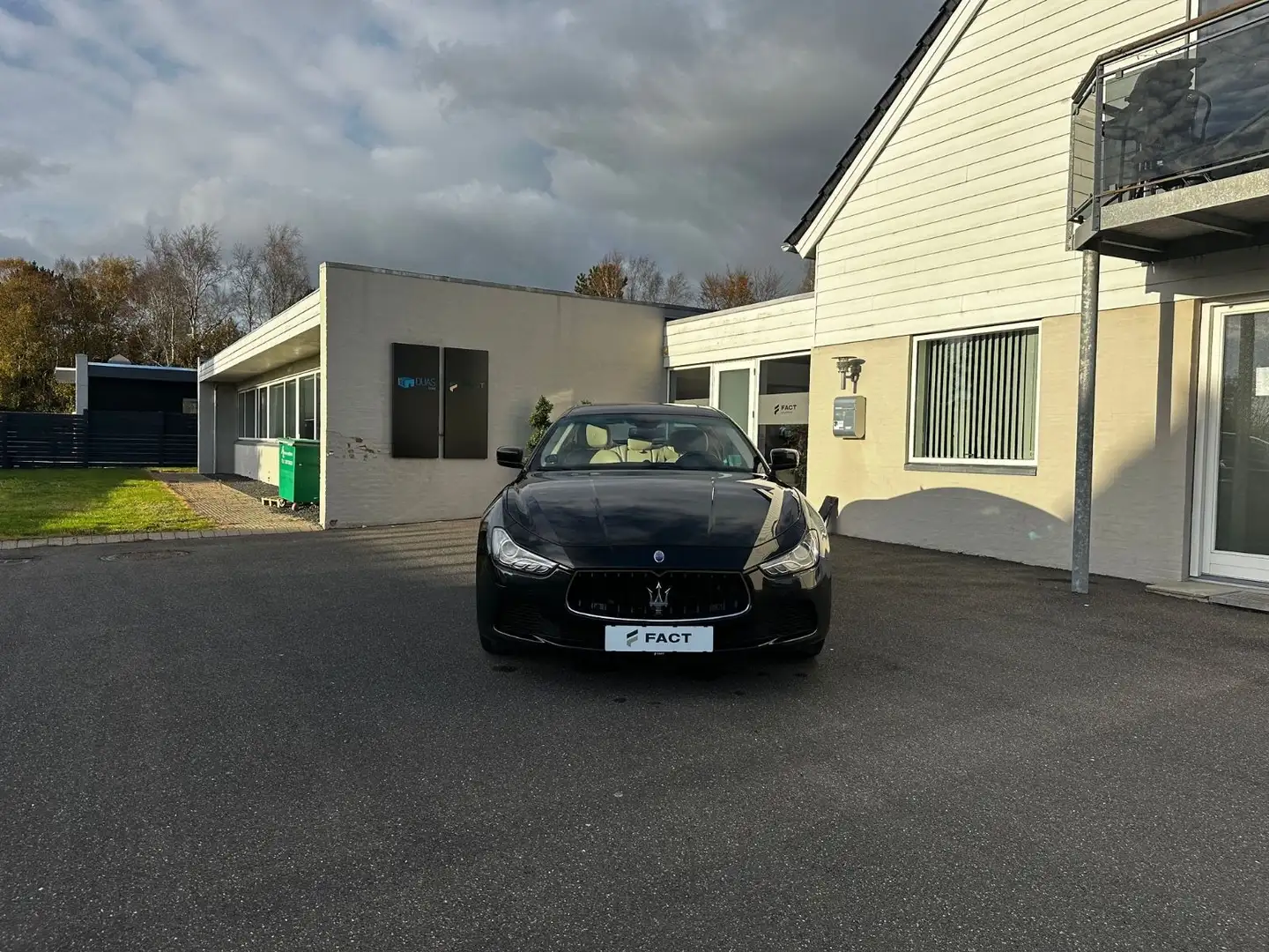 Maserati Ghibli S Schwarz - 2