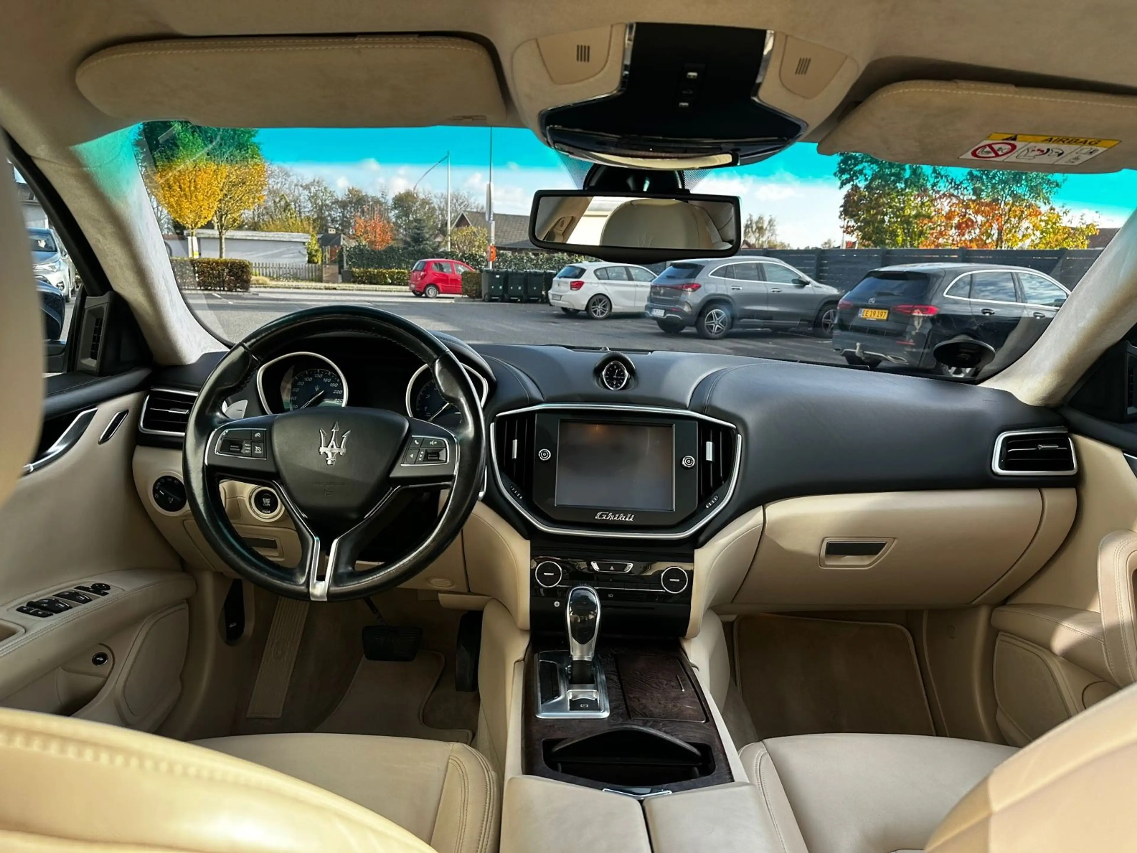 Maserati Ghibli S — photo 8