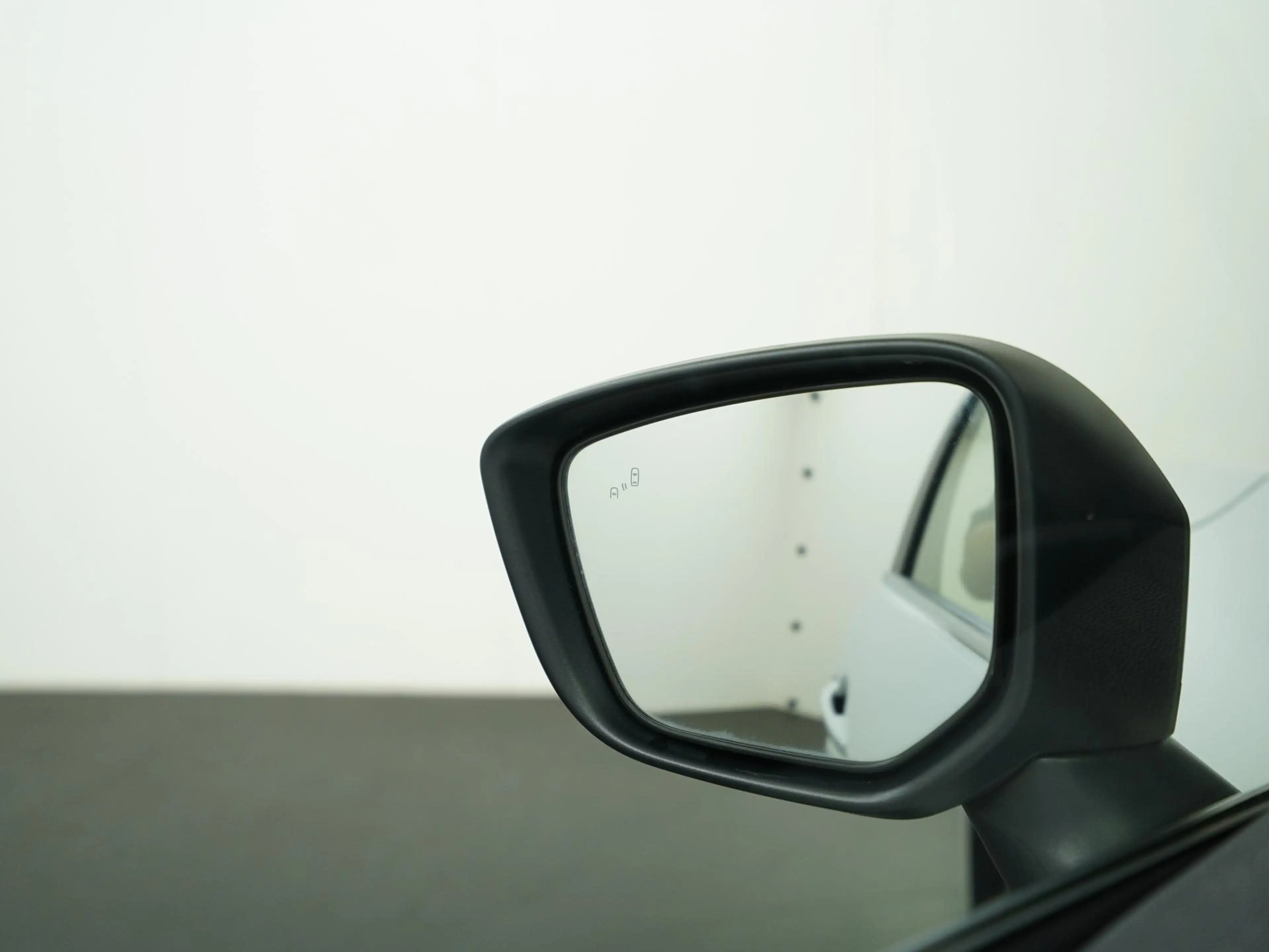 Mitsubishi Eclipse Cross 2.4 PHEV Instyle | Panoramadak | Zondag Open! — photo 38