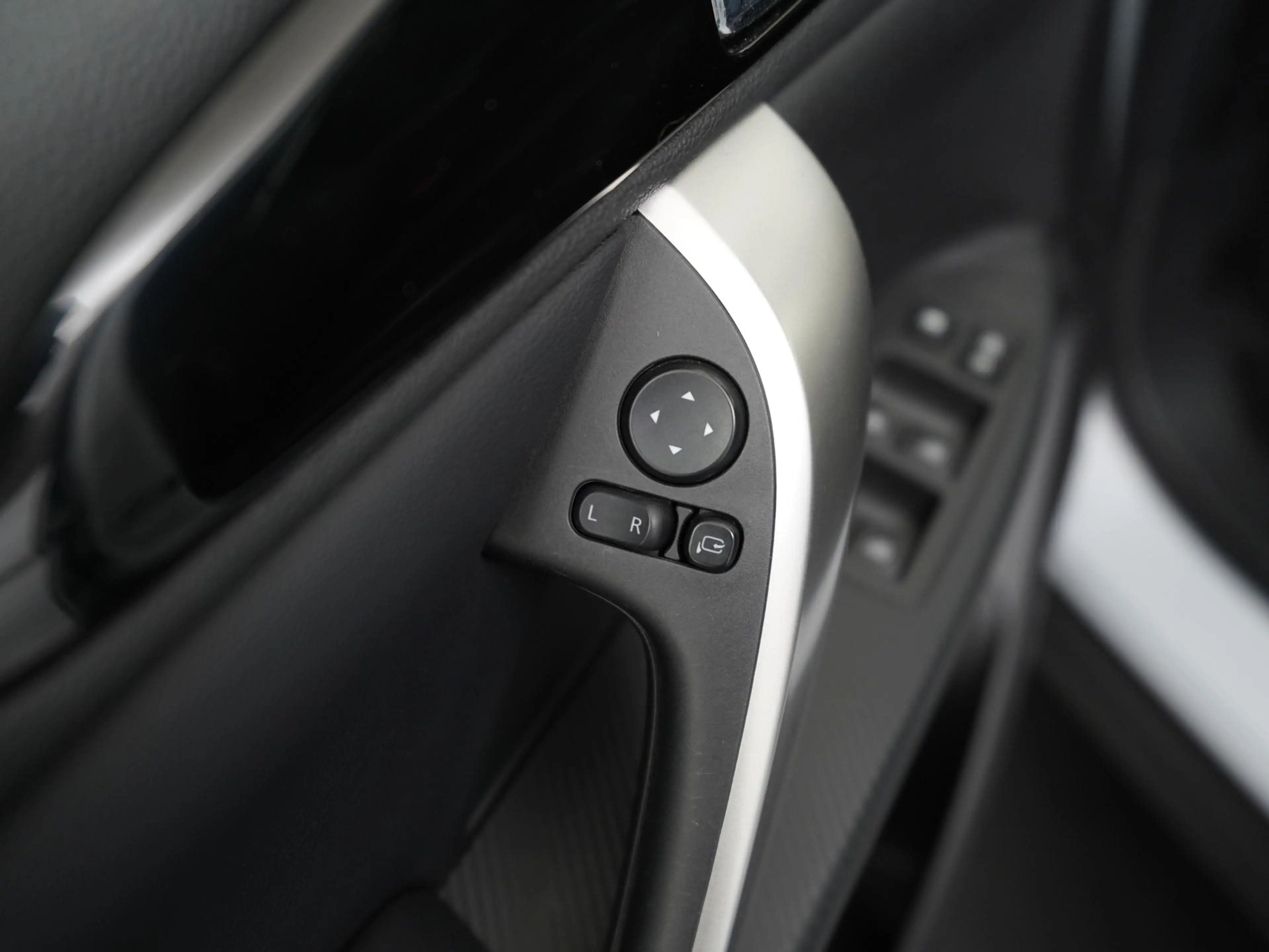 Mitsubishi Eclipse Cross 2.4 PHEV Instyle | Panoramadak | Zondag Open! — photo 39