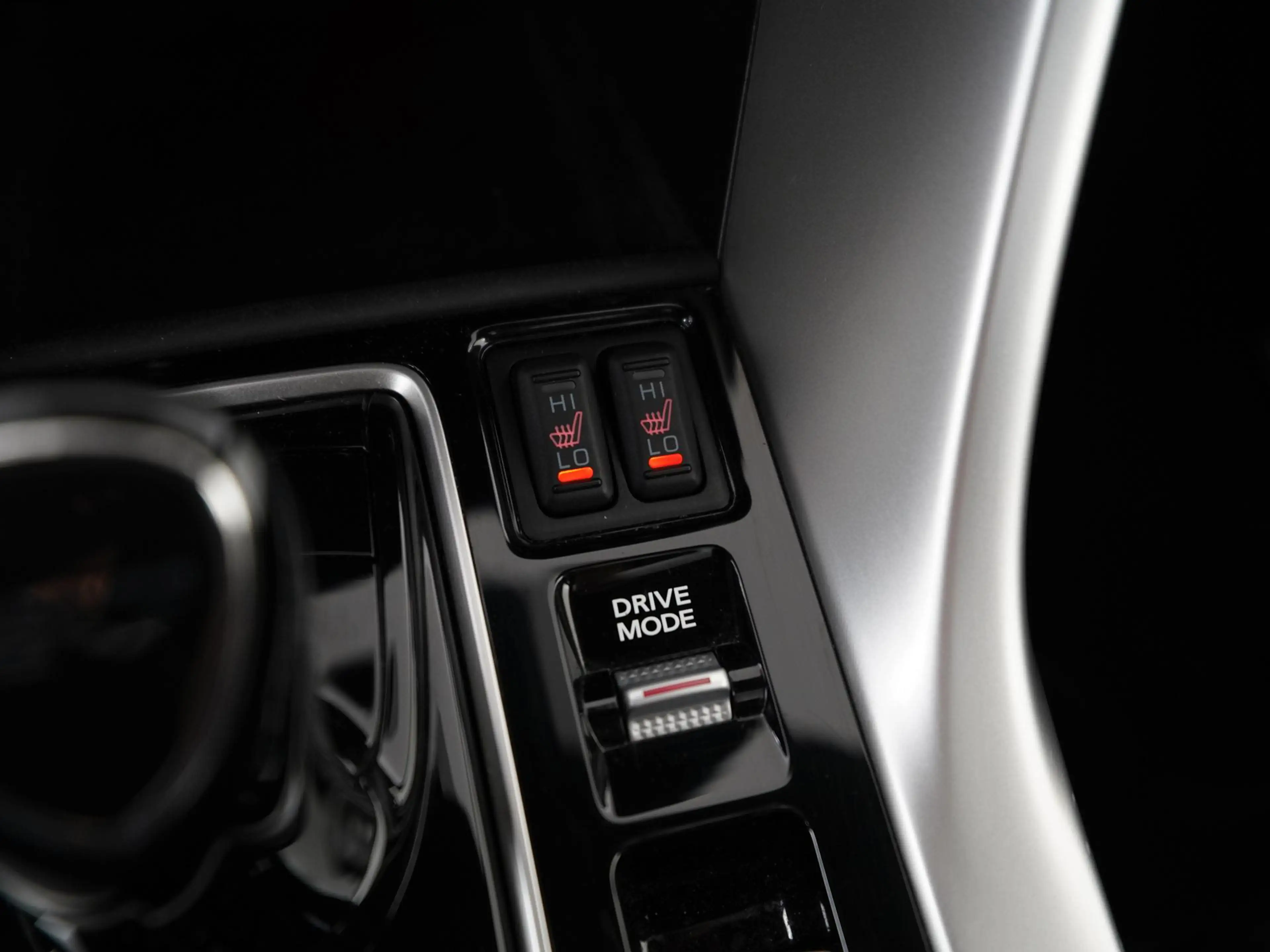 Mitsubishi Eclipse Cross 2.4 PHEV Instyle | Panoramadak | Zondag Open! — photo 21