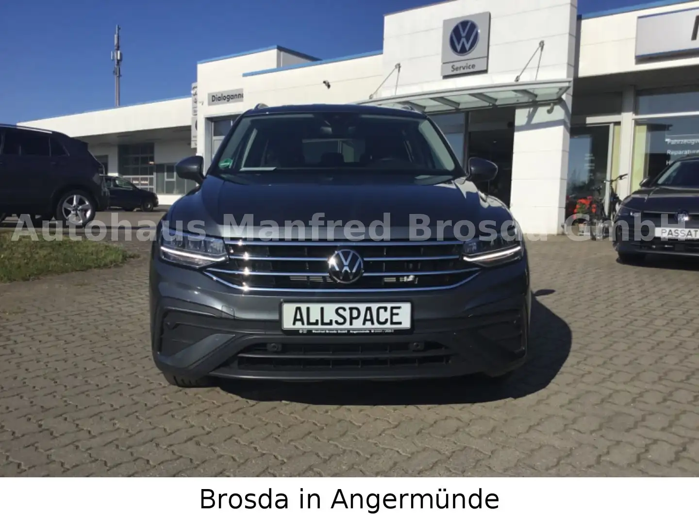 Volkswagen Tiguan Allspace Life AHZ NAV KAM APP 24% Gri - 2