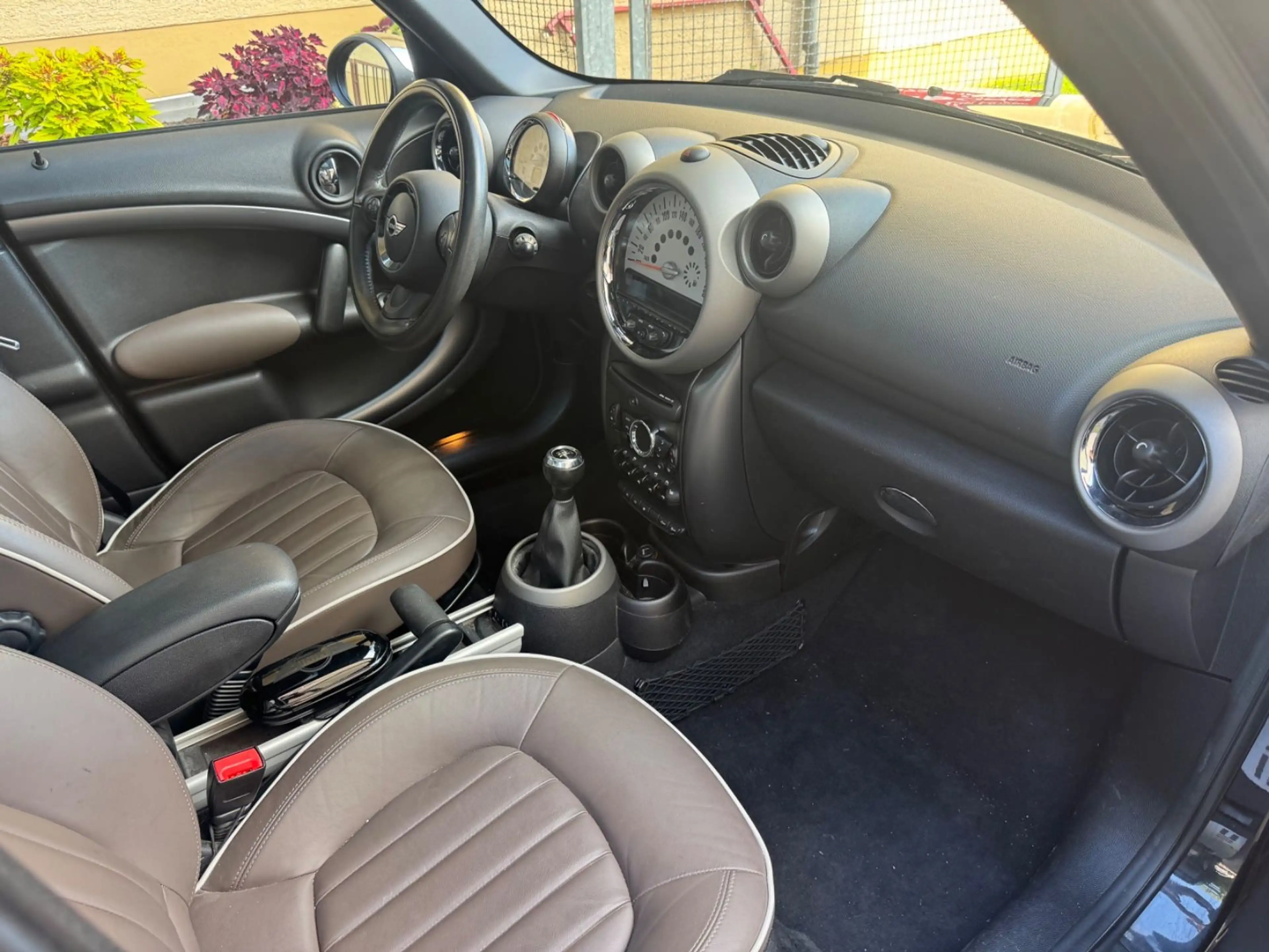 MINI Cooper SD COOPER SD Countryman Cooper SD All4 — photo 9