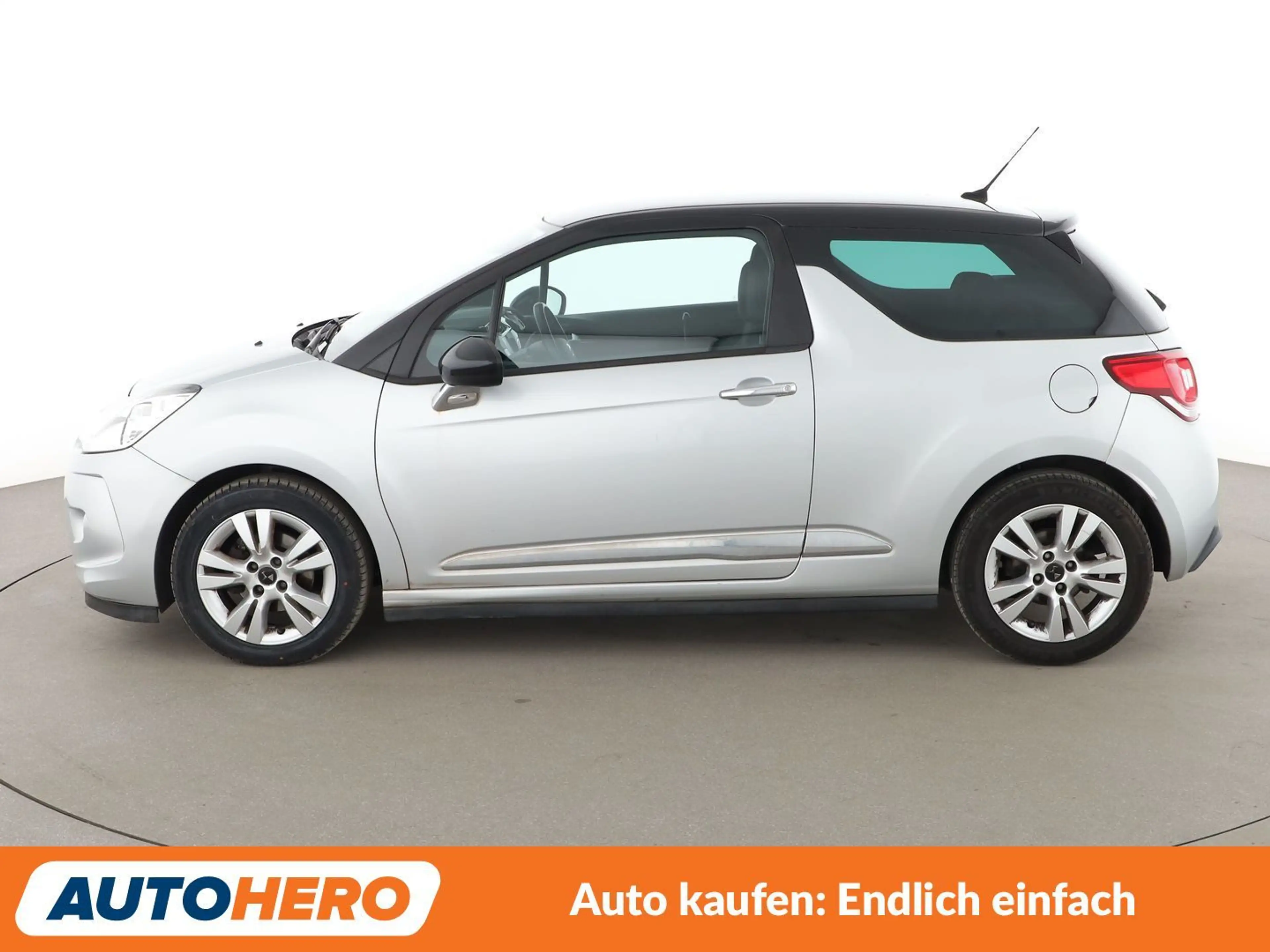 Citroen DS3 1.6 Blue-HDi SoChic*NAVI*TEMPO*PDC*ALU*KLIMA* — photo 3
