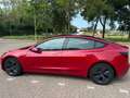 Tesla Model 3 Standard Range Plus Rood - thumbnail 2