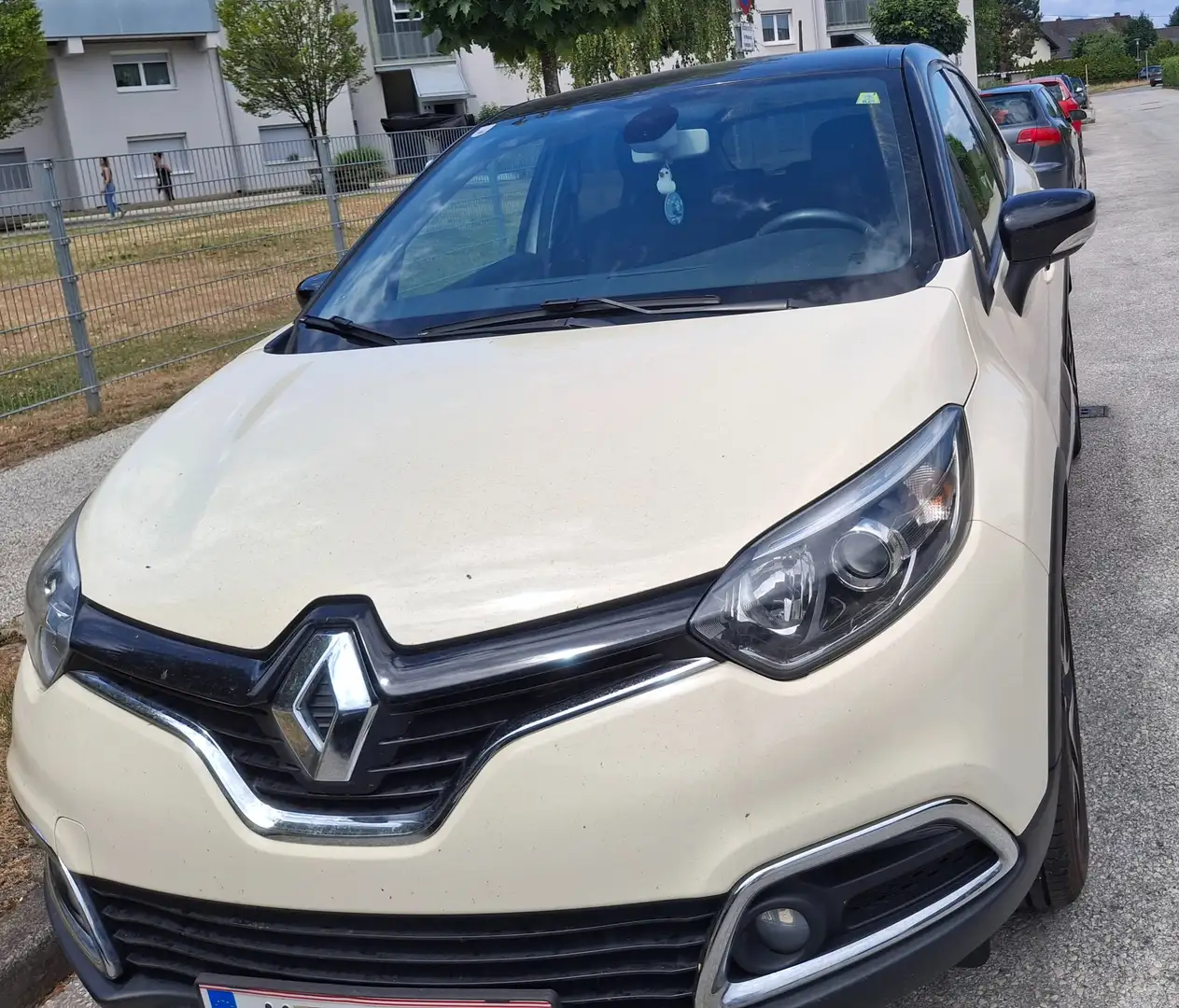 Renault Captur Captur Dynamique dCi 90 EDCDynamique Weiß - 1