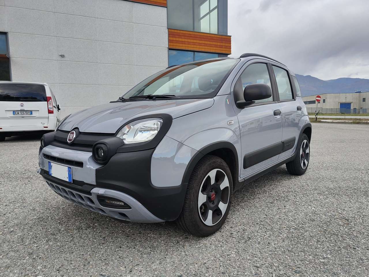 Fiat Panda Panda 1.0 firefly hybrid City Cross s