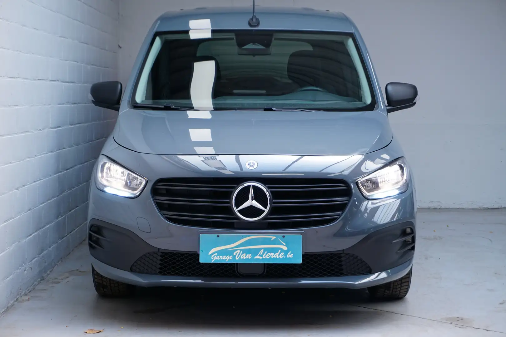 Mercedes-Benz Citan Tourer - Parkeersnsrn- Apple Carplay - Cruise ctrl Gris - 2