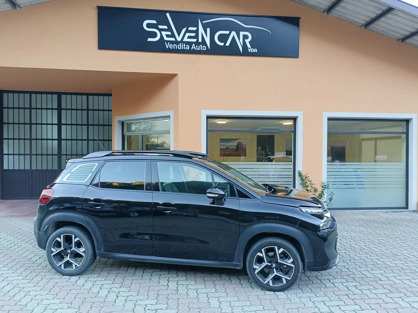 Citroen C3 Aircross C3 Aircross 1.2 puretech Shine Pack s Nero - 1
