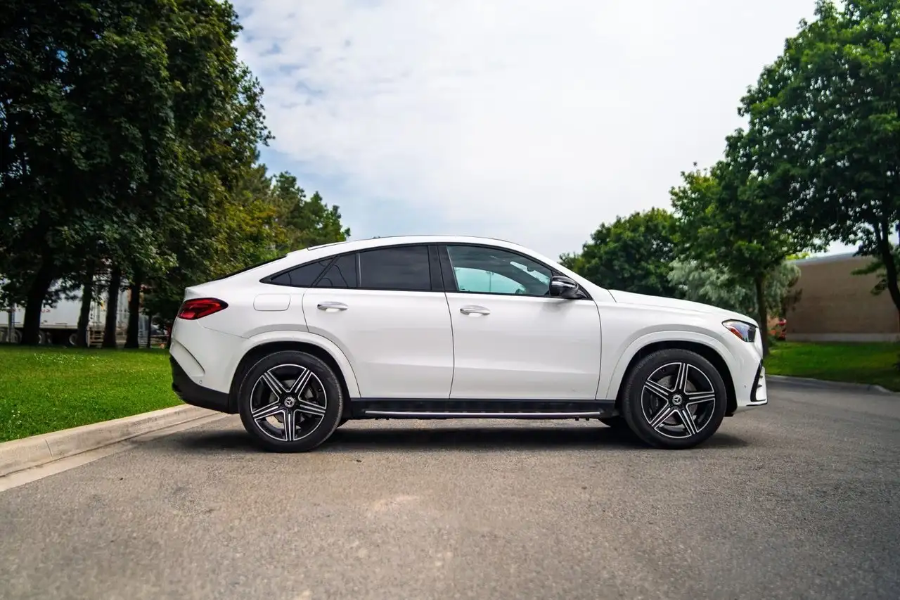Mercedes-Benz GLE снимка Mercedes-Benz GLE