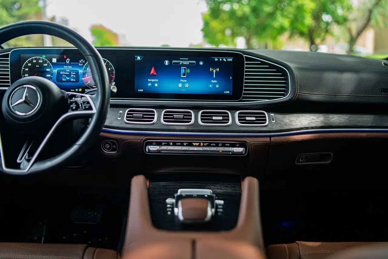 Mercedes-Benz GLE снимка Mercedes-Benz GLE
