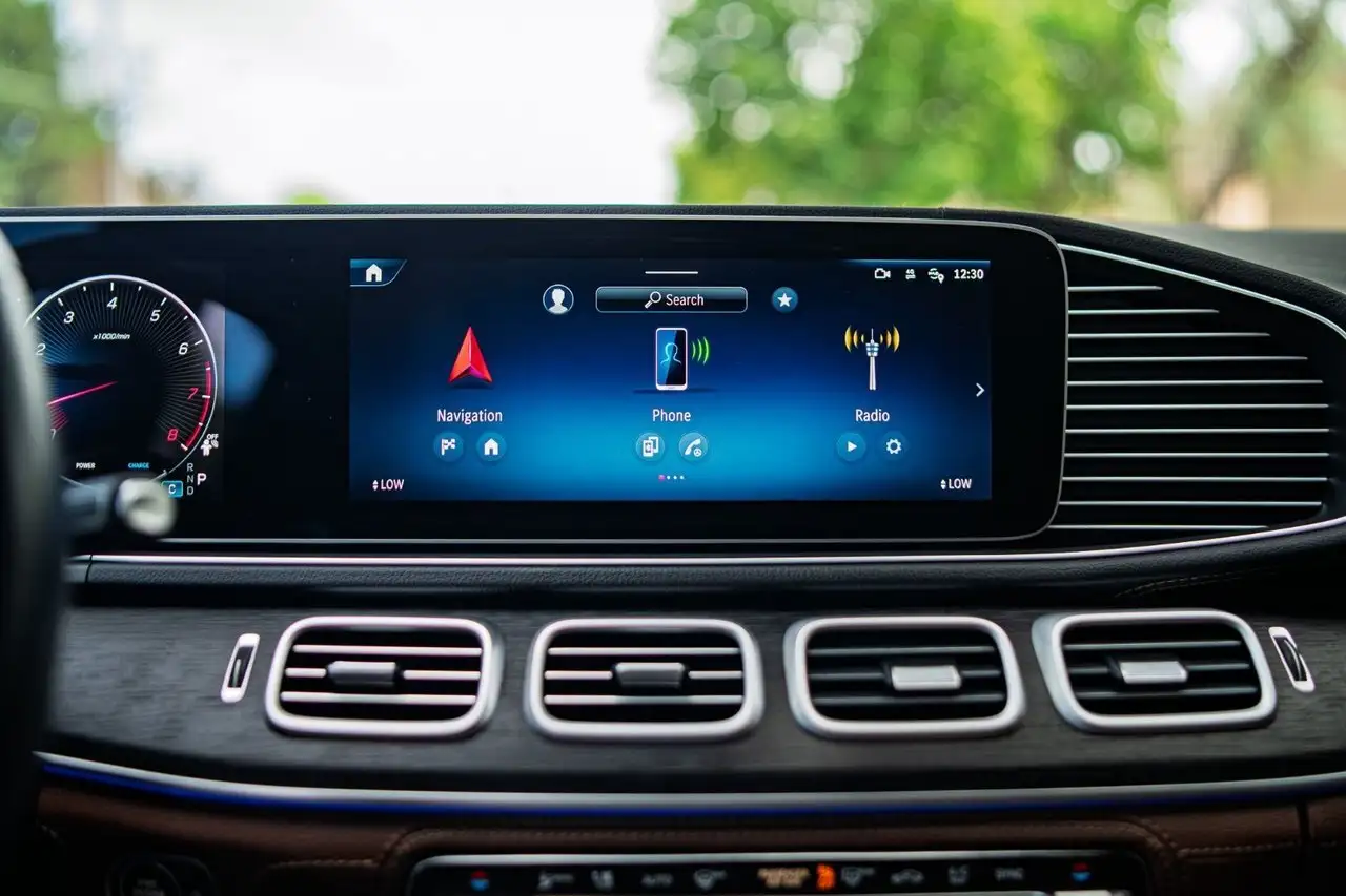 Mercedes-Benz GLE снимка Mercedes-Benz GLE