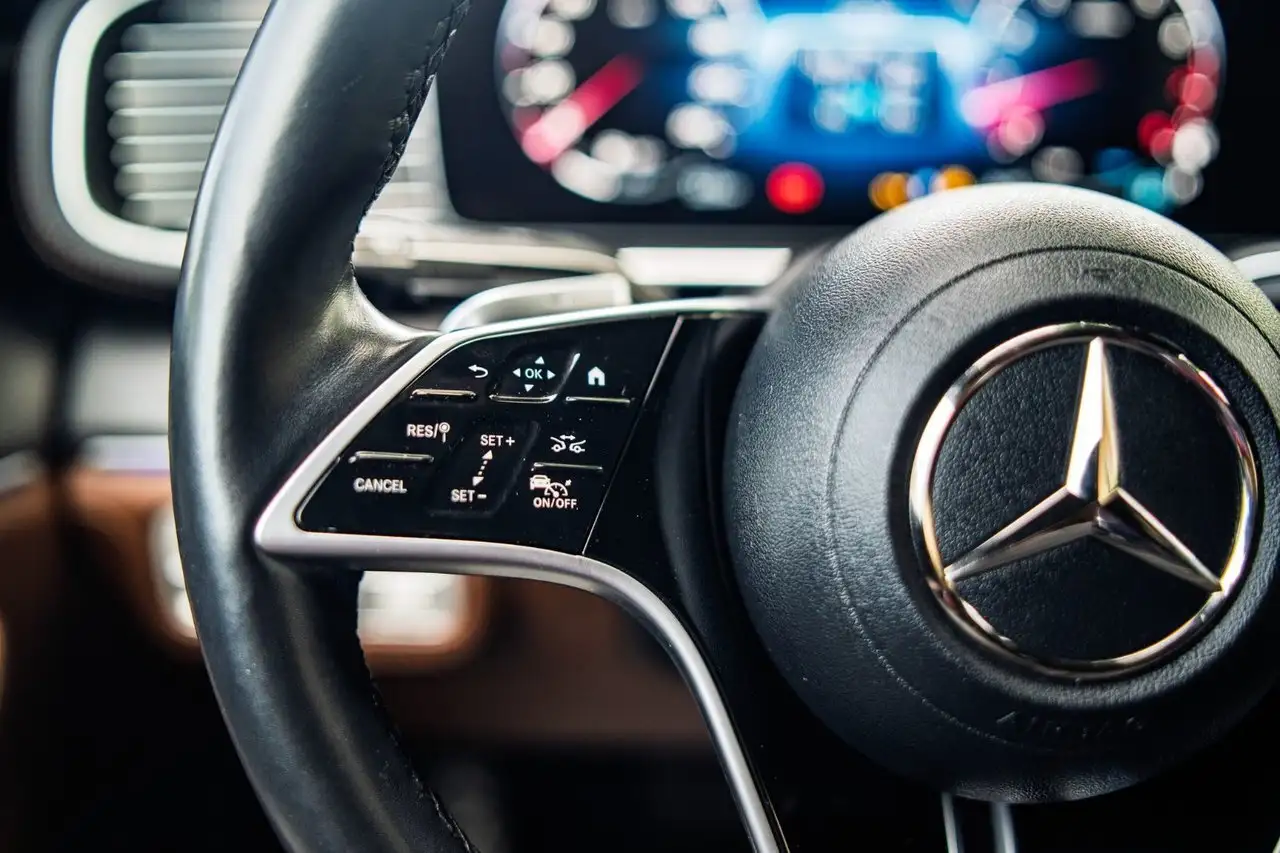 Mercedes-Benz GLE снимка Mercedes-Benz GLE