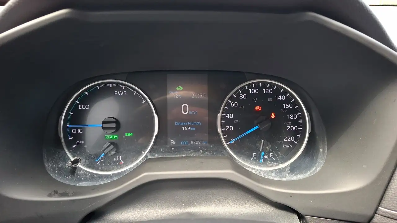 Toyota RAV 4 снимка Toyota RAV 4