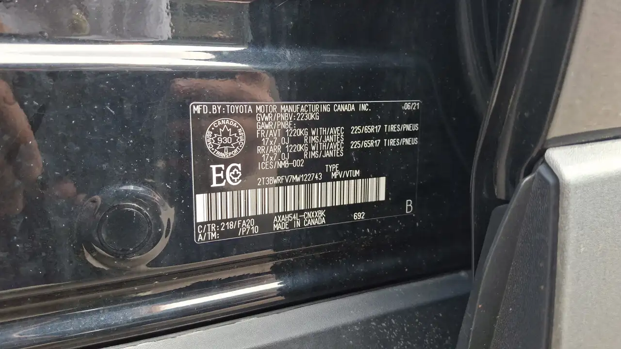 Toyota RAV 4 снимка Toyota RAV 4