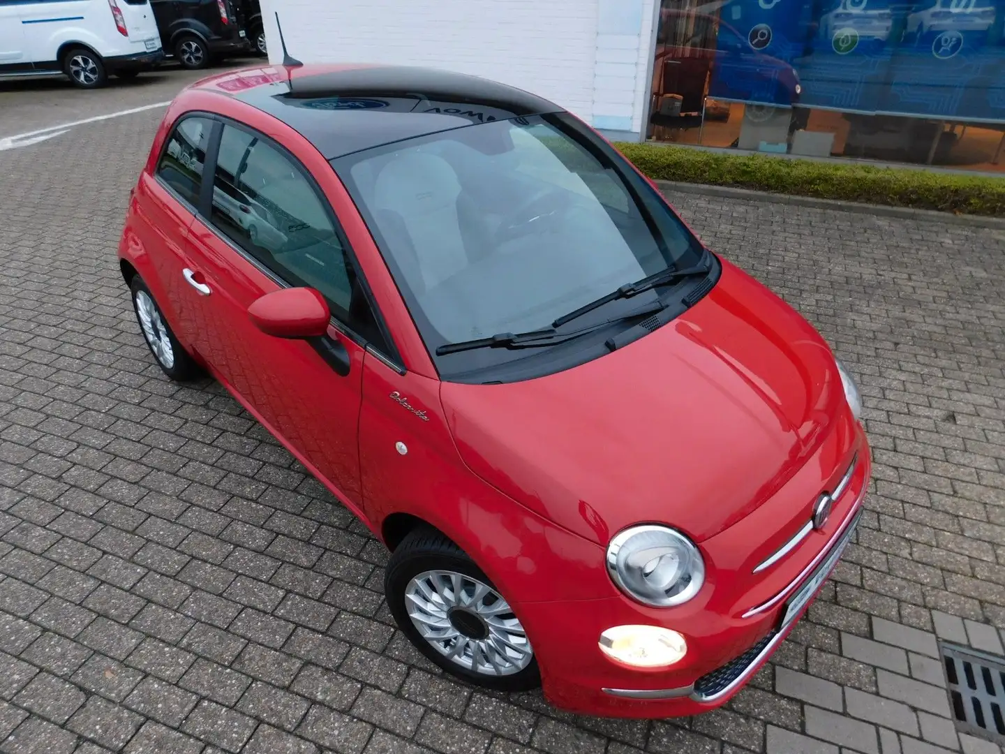 Fiat 500 DolceVita 1.0 MHEV+GRA+DAB+BT+Pano+KL+AllwRe Rood - 1