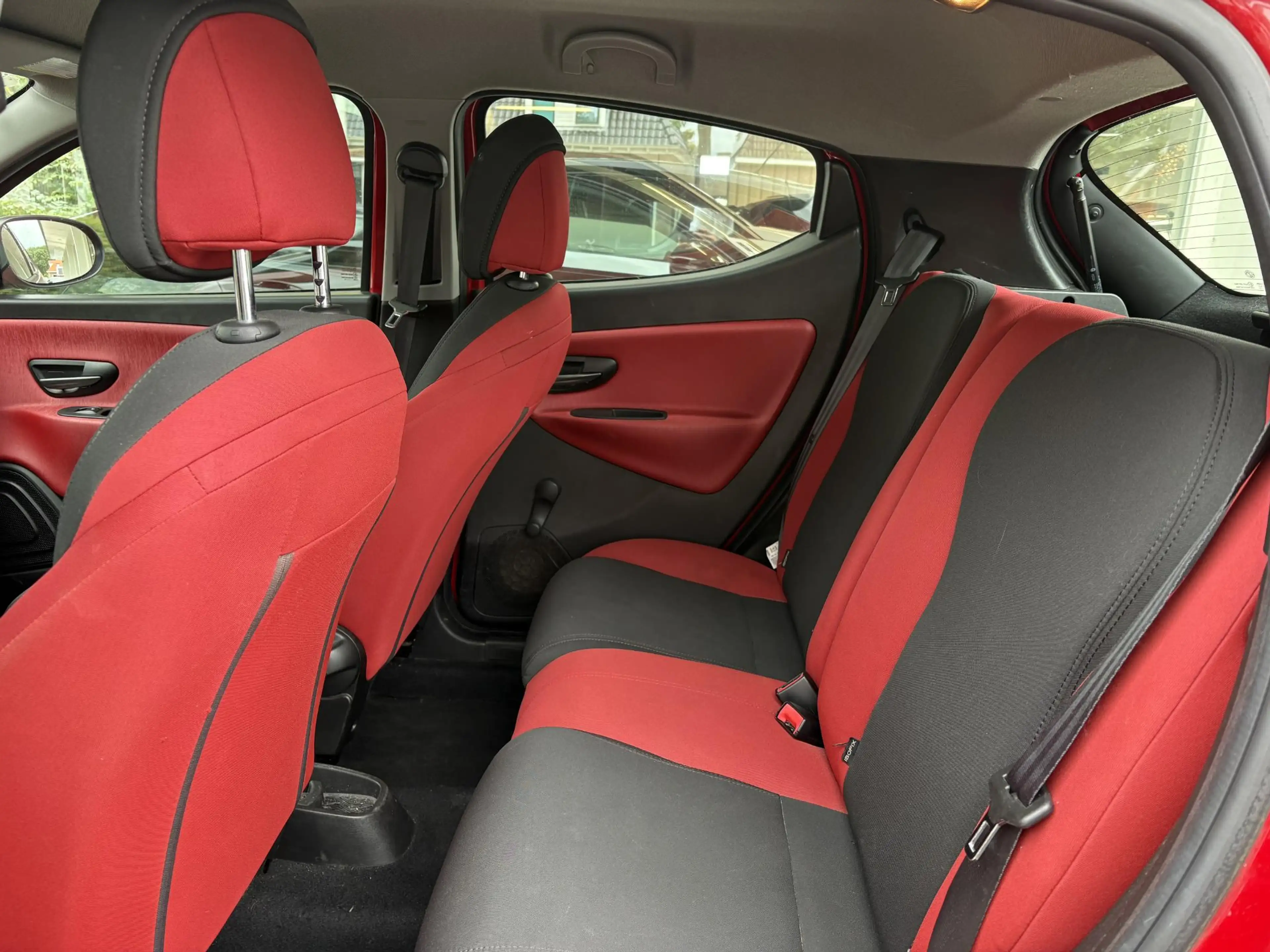 Lancia Ypsilon 0.9 TwinAir Silver Plus | Two Tone | Weinig kilome — photo 11