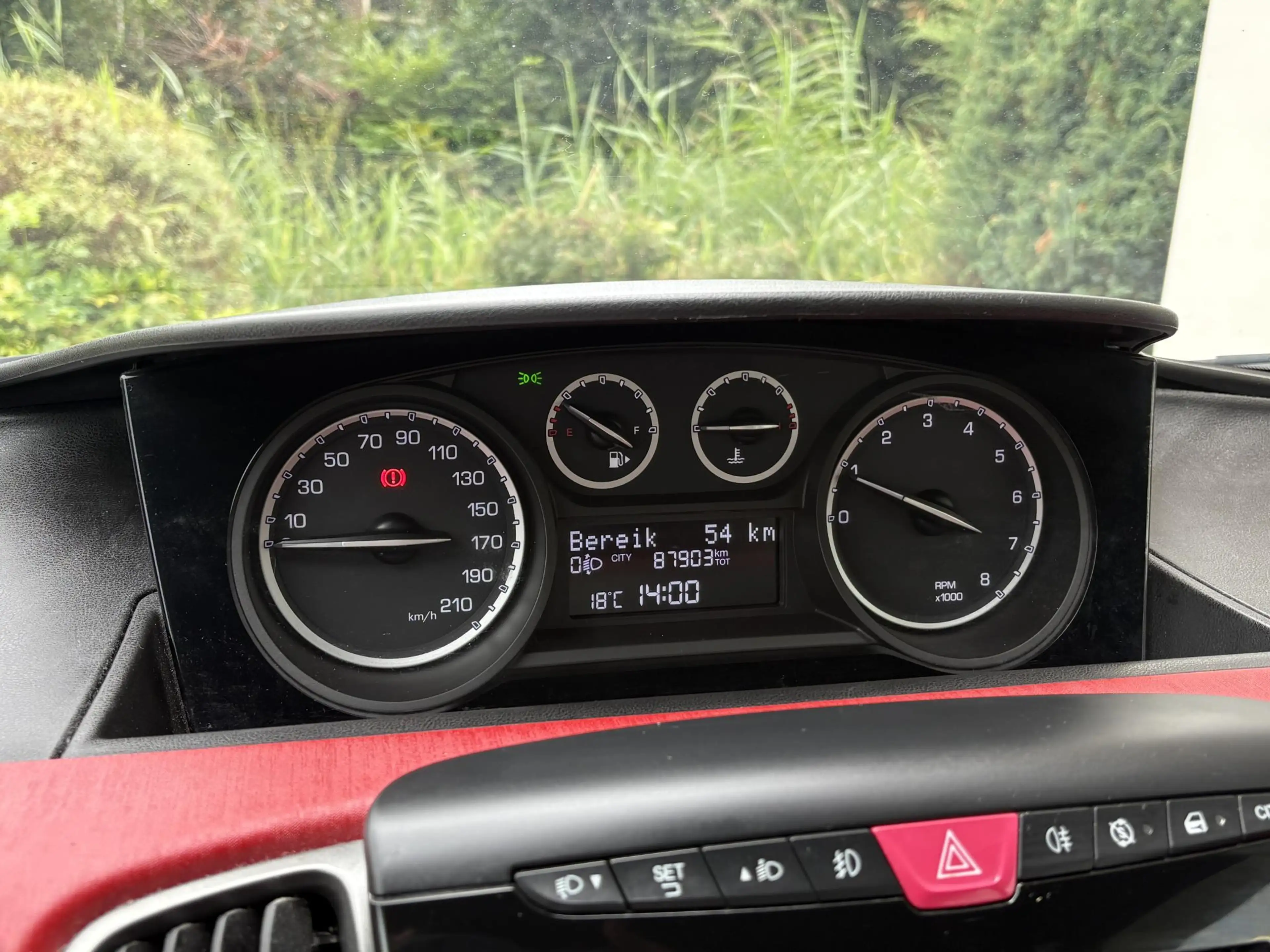 Lancia Ypsilon 0.9 TwinAir Silver Plus | Two Tone | Weinig kilome — photo 9