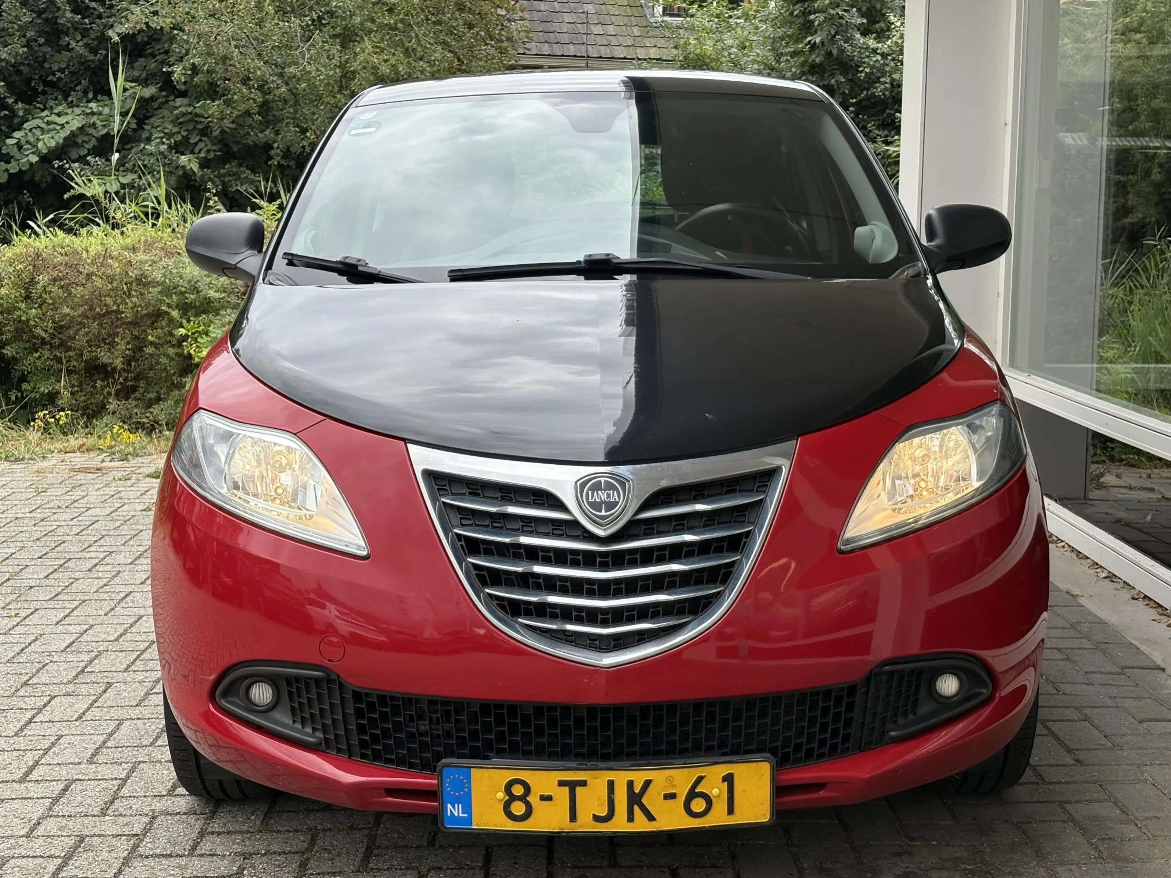 Lancia Ypsilon 0.9 TwinAir Silver Plus | Two Tone | Weinig kilome — photo 6